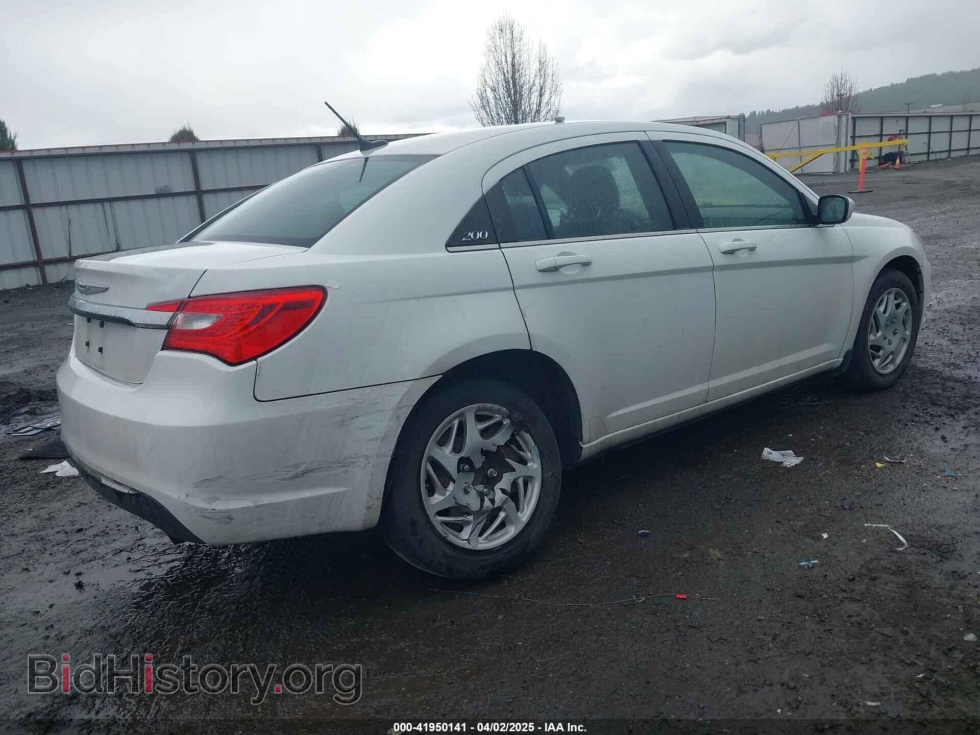 2013 CHRYSLER 200 - VIN: 1C3CCBAB2DN668251 - Photo 4