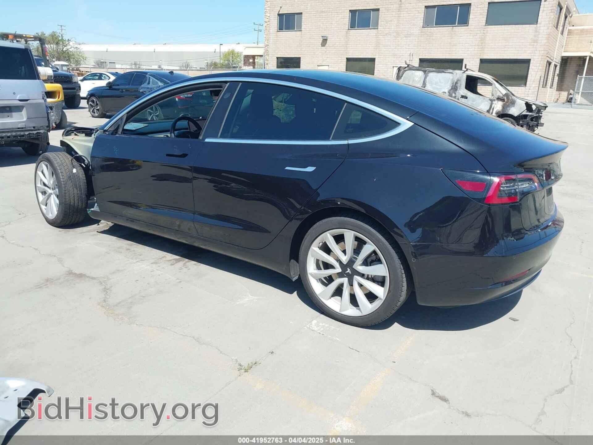 2018 TESLA MODEL 3 - VIN: 5YJ3E1EBXJF071661 - Photo 3