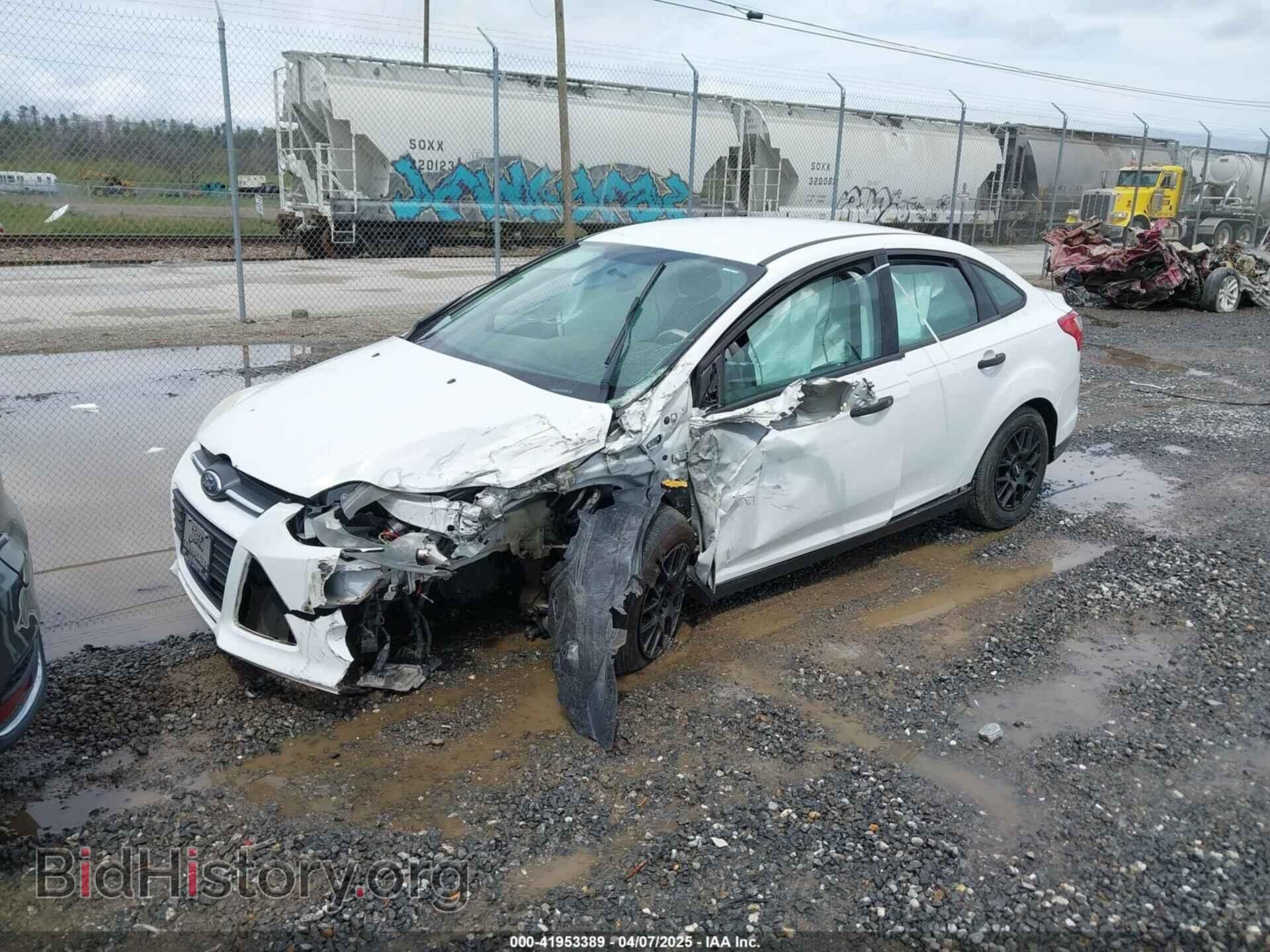 2013 FORD FOCUS - VIN: 1FADP3E27DL112006 - Фото 2
