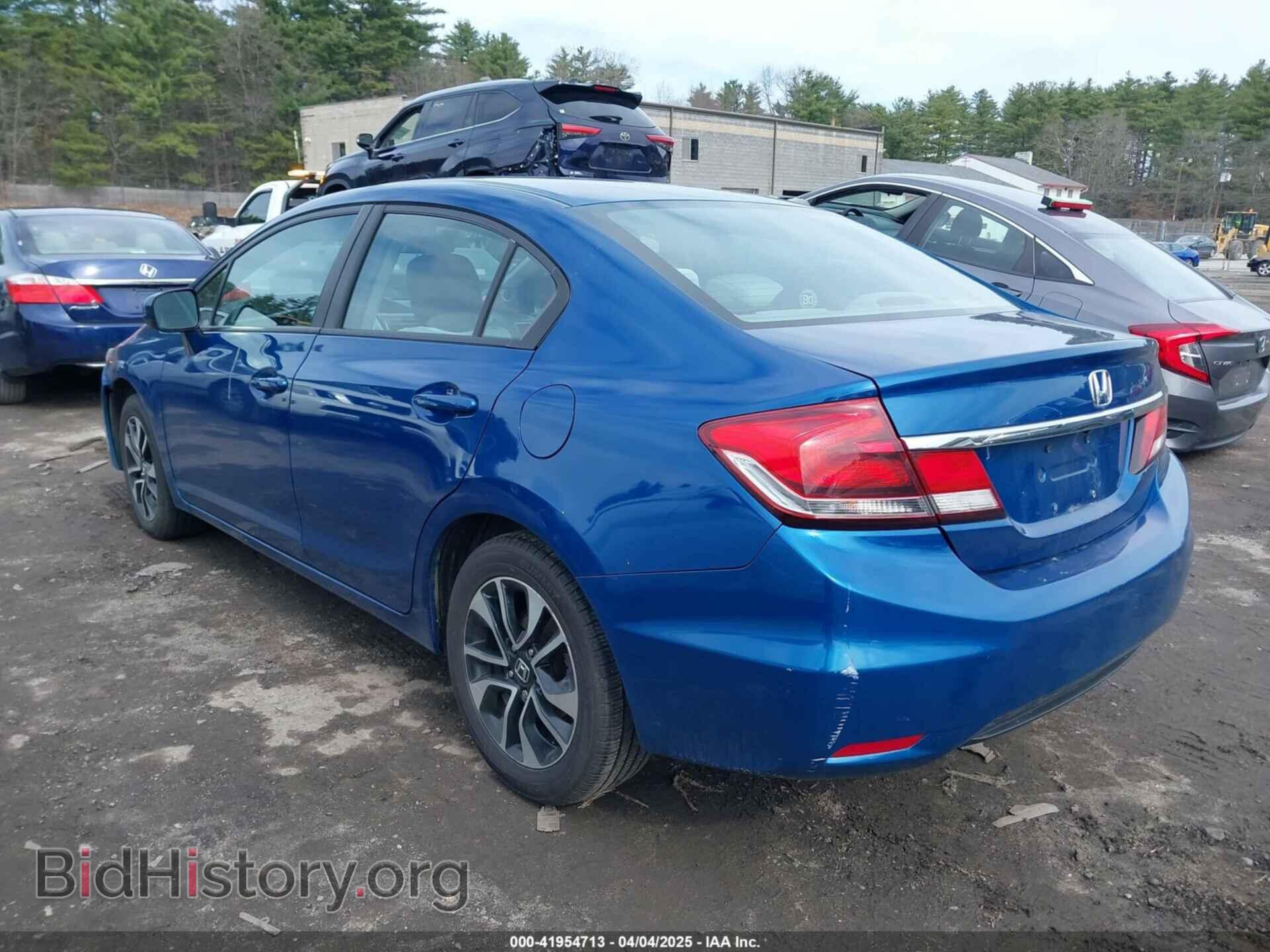 2015 HONDA CIVIC - VIN: 2HGFB2F86FH557370 - Фото 3