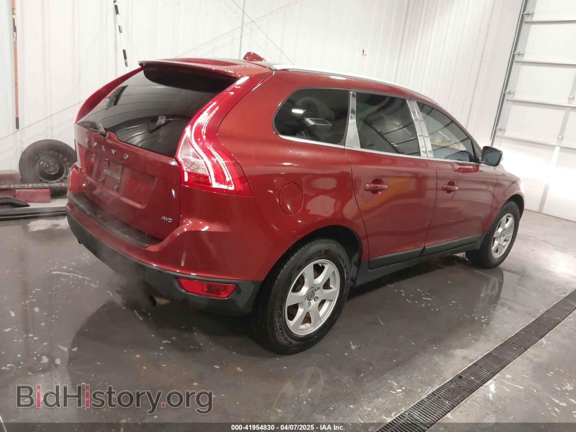 2011 VOLVO XC60 - VIN: YV4940DZ2B2189727 - Фото 4