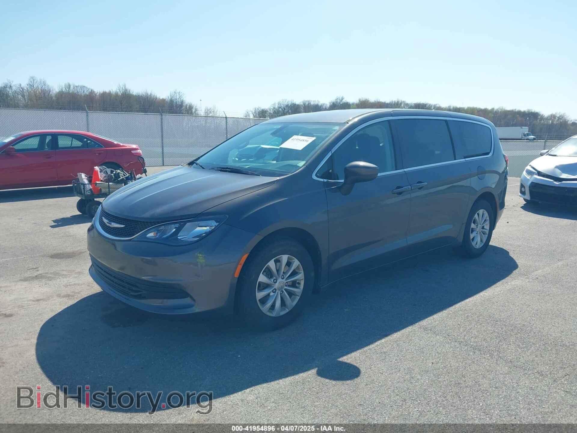 2017 CHRYSLER PACIFICA - VIN: 2C4RC1DG0HR587782 - Фото 2