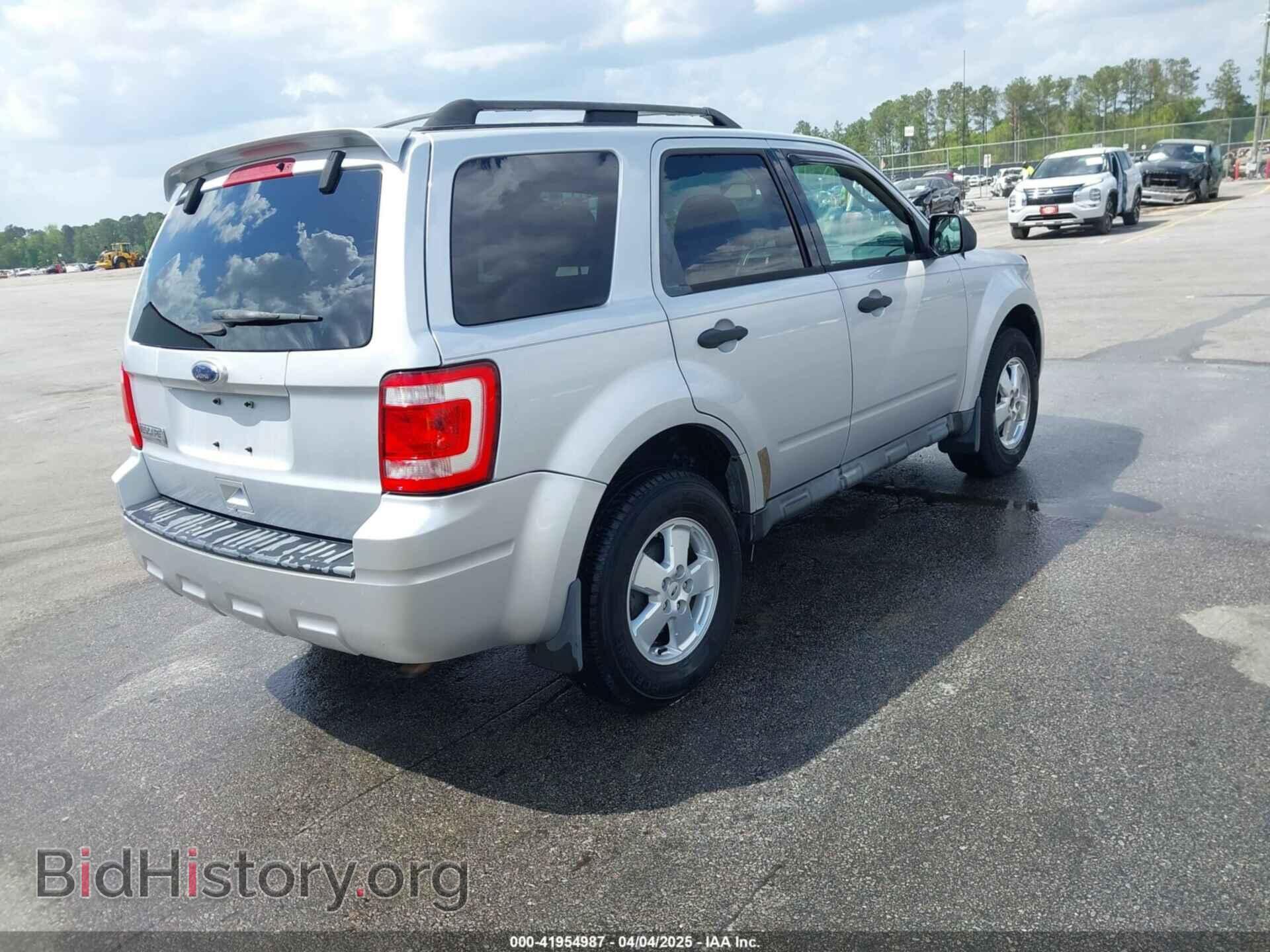 2011 FORD ESCAPE - VIN: 1FMCU9D73BKB26014 - Photo 4