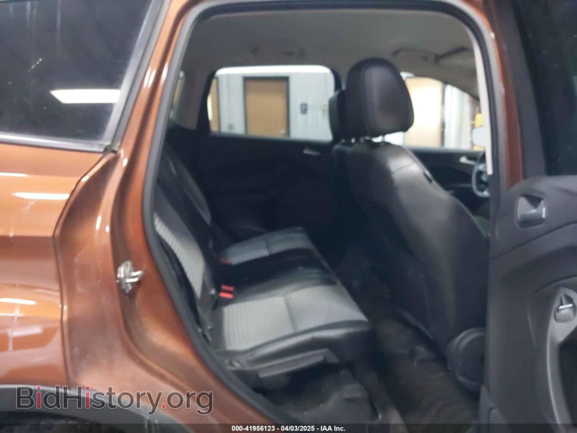 2017 FORD ESCAPE - VIN: 1FMCU9GD3HUB15805 - Фото 8
