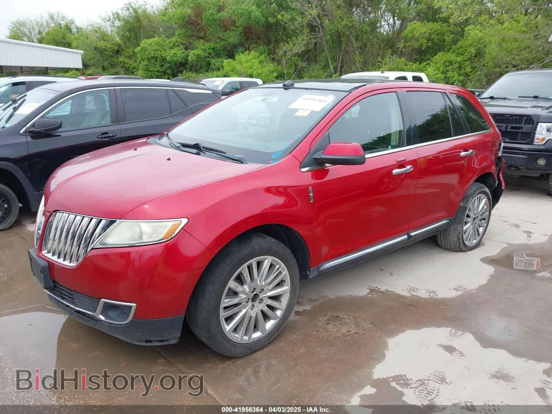 2011 LINCOLN MKX - VIN: 2LMDJ8JK8BBJ20739 - Фото 2