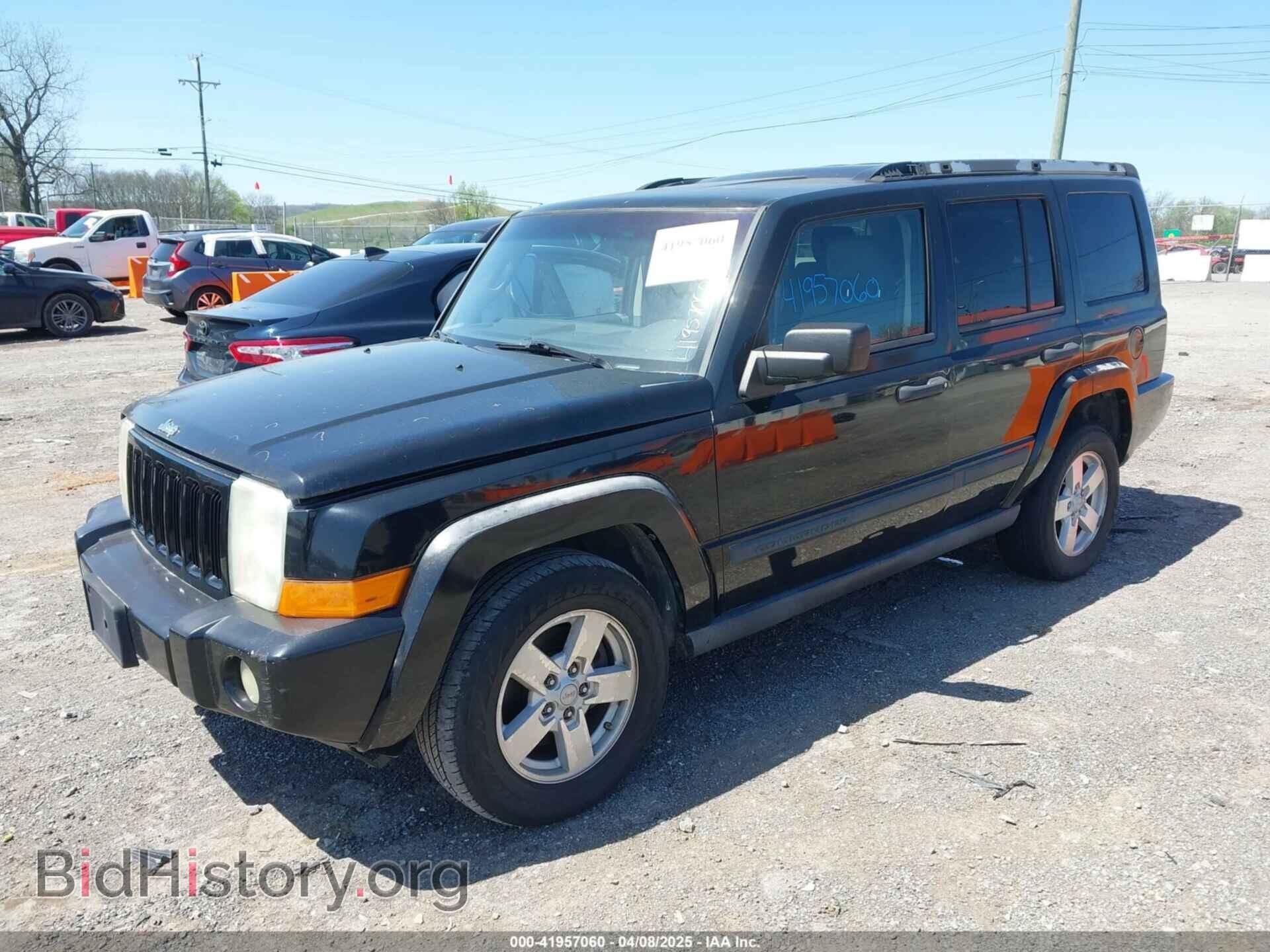2006 JEEP COMMANDER - VIN: 1J8HH48K76C204366 - Photo 2