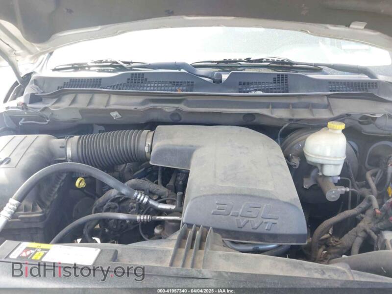 2015 RAM 1500 (VIN 1C6RR6FG7FS608719) — photo 10 of 16