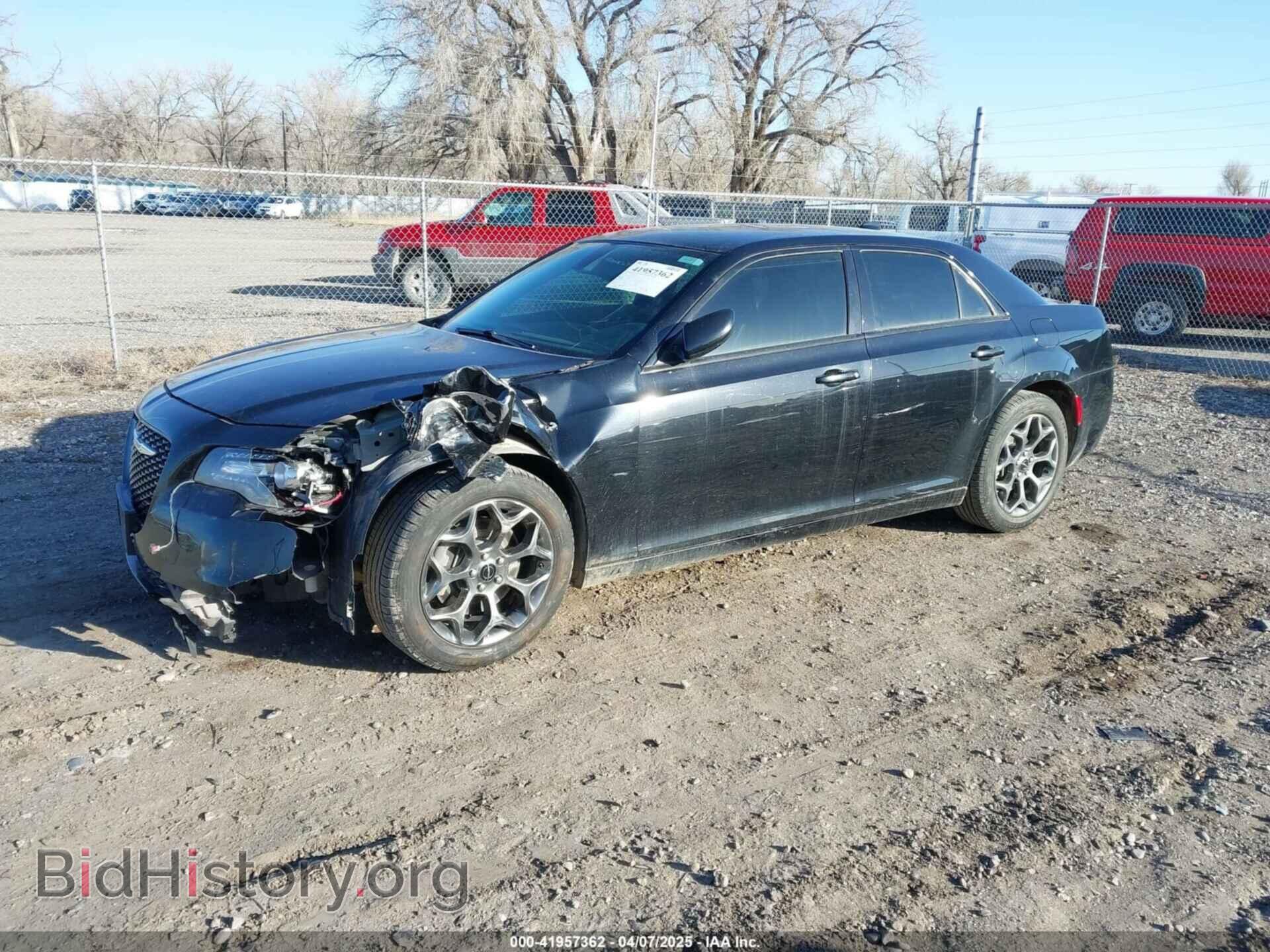 2017 CHRYSLER 300 - VIN: 2C3CCAGG1HH518935 - Фото 2