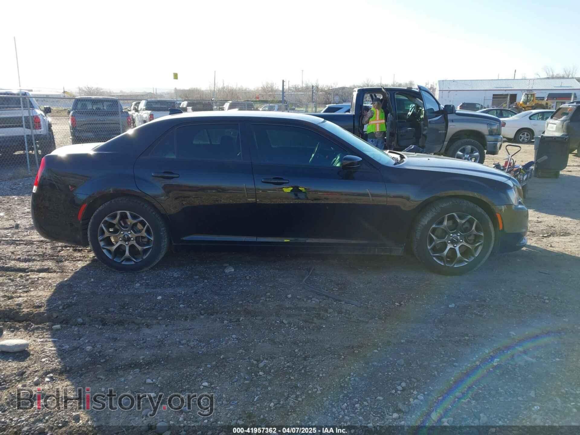 2017 CHRYSLER 300 - VIN: 2C3CCAGG1HH518935 - Фото 14