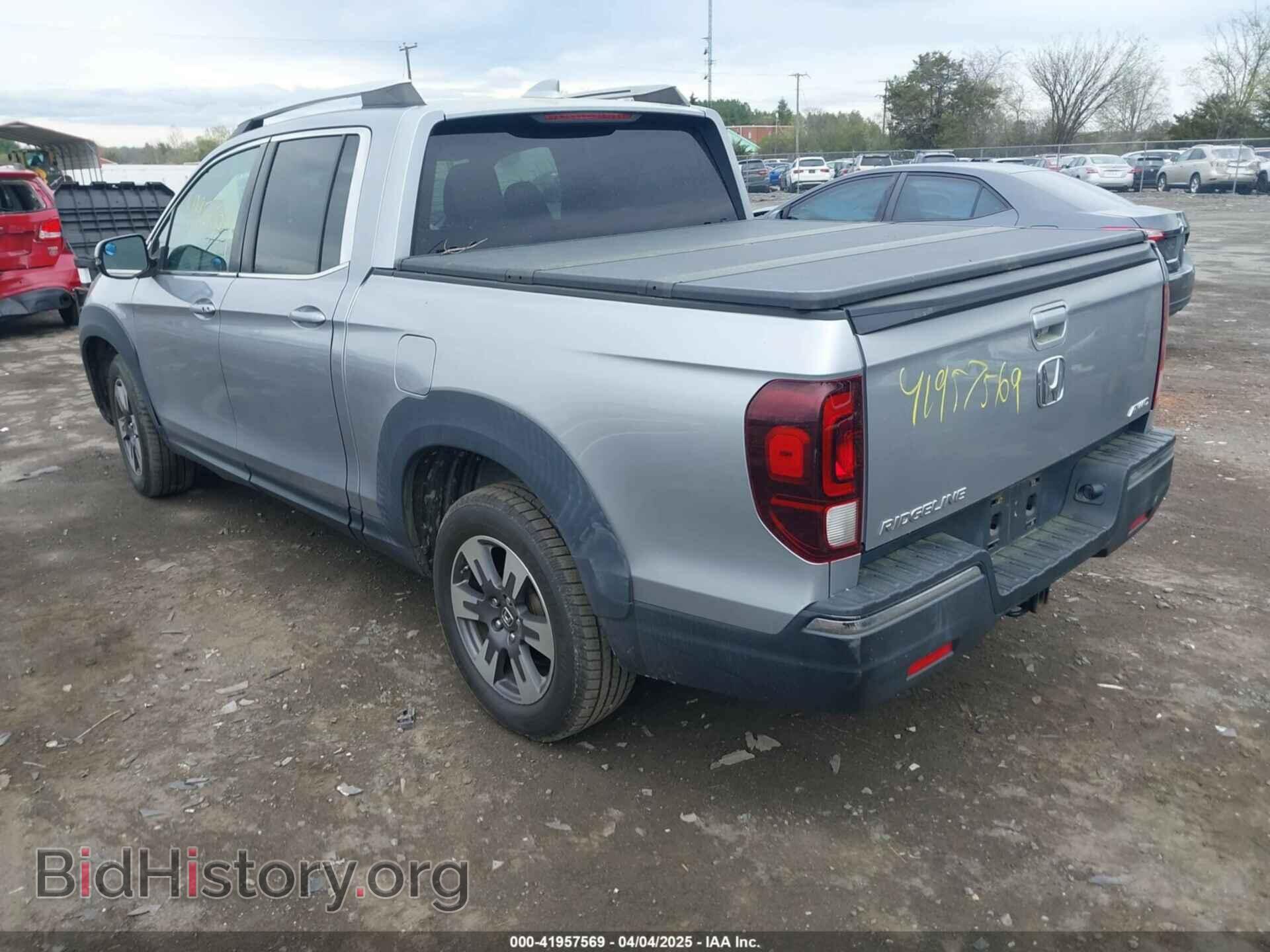 2017 HONDA RIDGELINE - VIN: 5FPYK3F54HB008186 - Фото 3