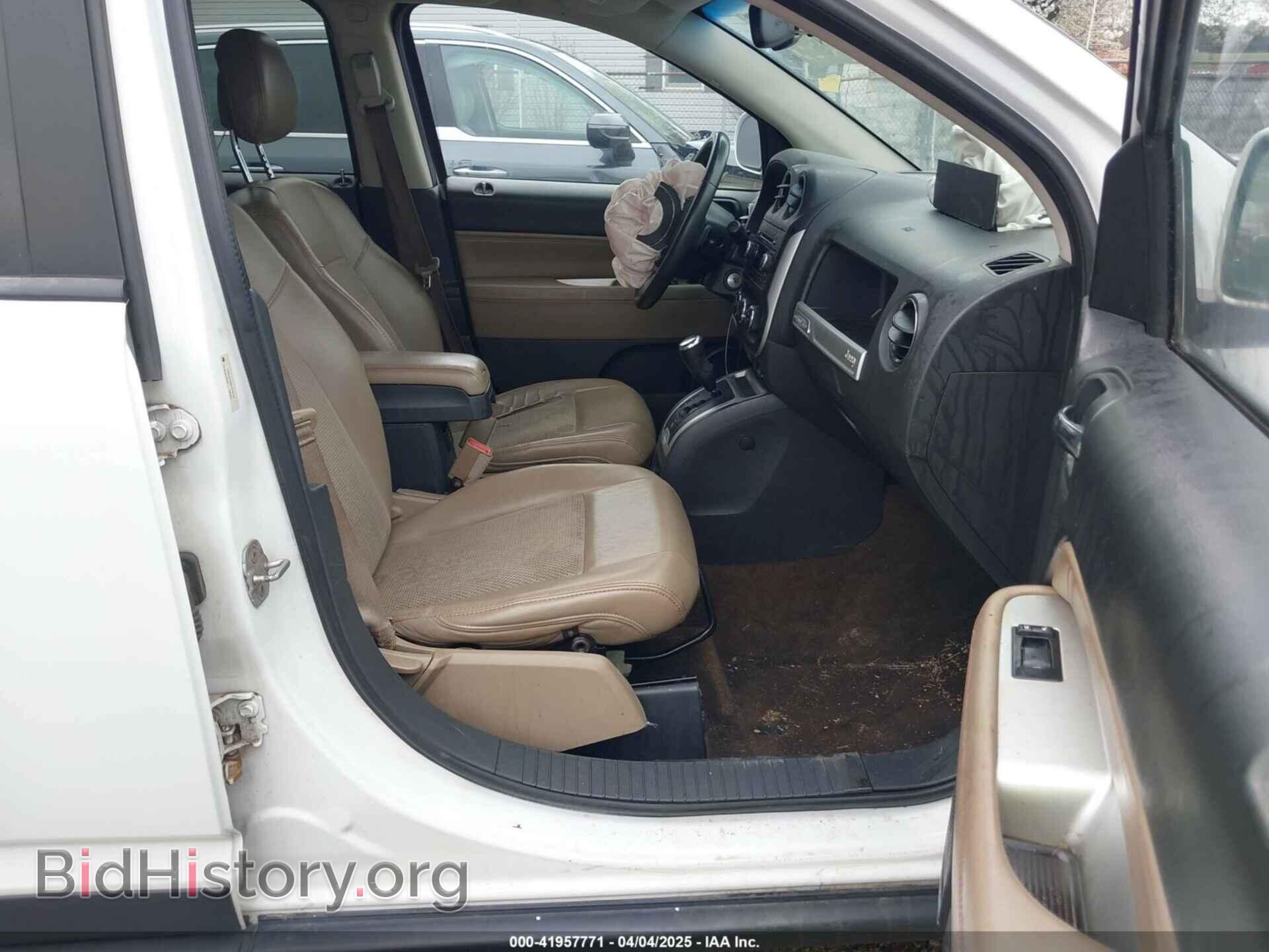 2014 JEEP COMPASS - VIN: 1C4NJCEB8ED518193 - Фото 5