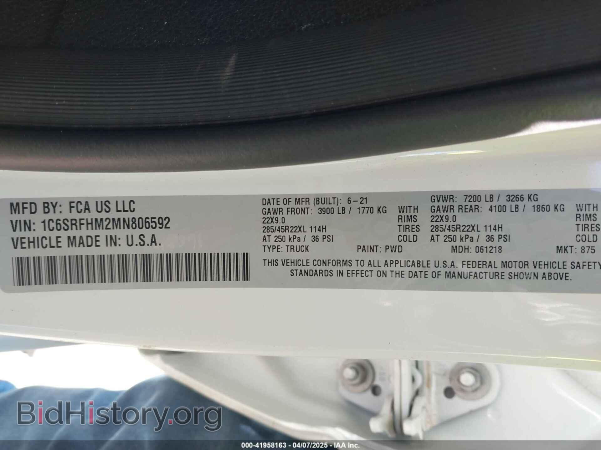 2021 RAM 1500 - VIN: 1C6SRFHM2MN806592 - Photo 9