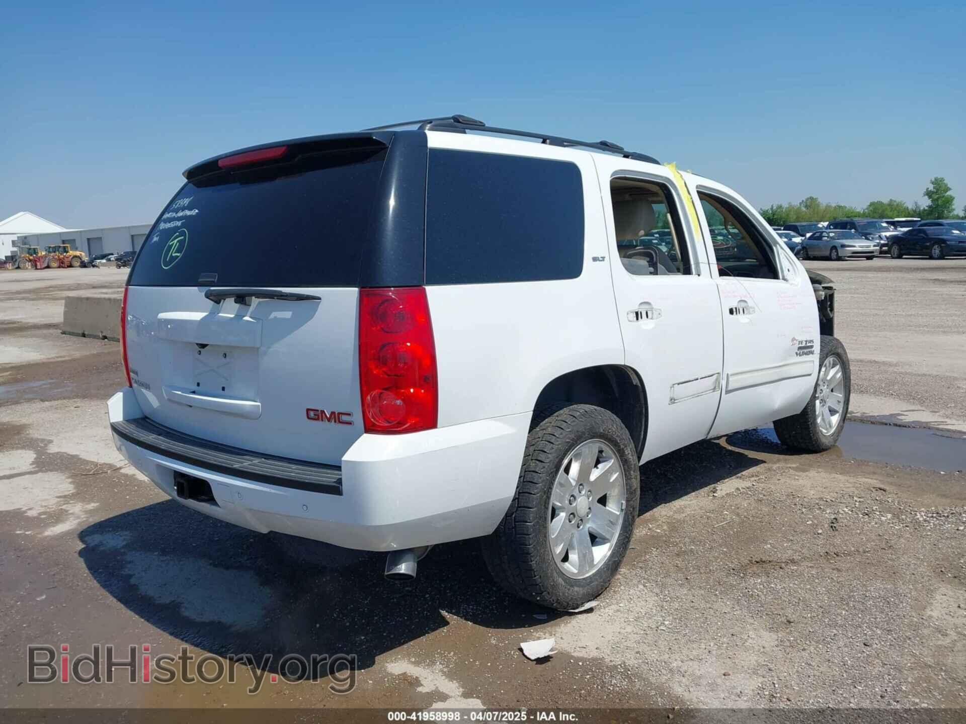 2011 GMC YUKON - VIN: 1GKS1CE00BR210794 - Фото 4
