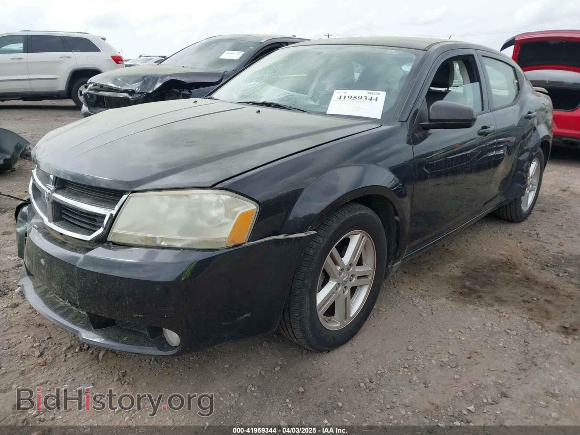 2010 DODGE AVENGER - VIN: 1B3CC5FB1AN200983 - Фото 2