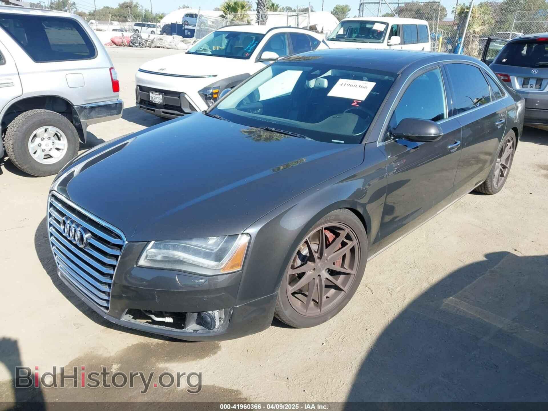 2011 AUDI A8 L - VIN: WAURVAFD9BN014362 - Фото 2