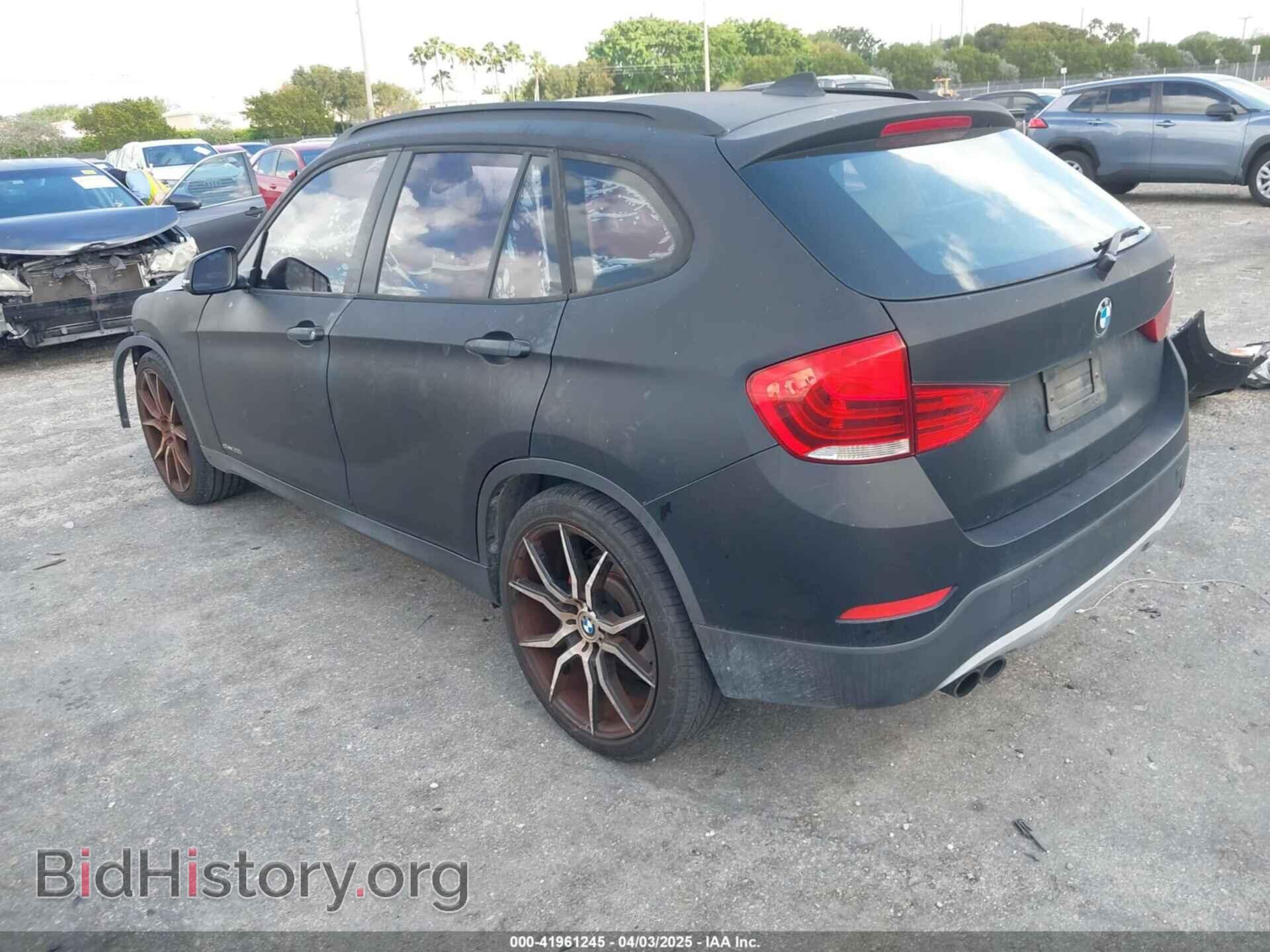 2015 BMW X1 - VIN: WBAVM1C56FV314381 - Фото 3