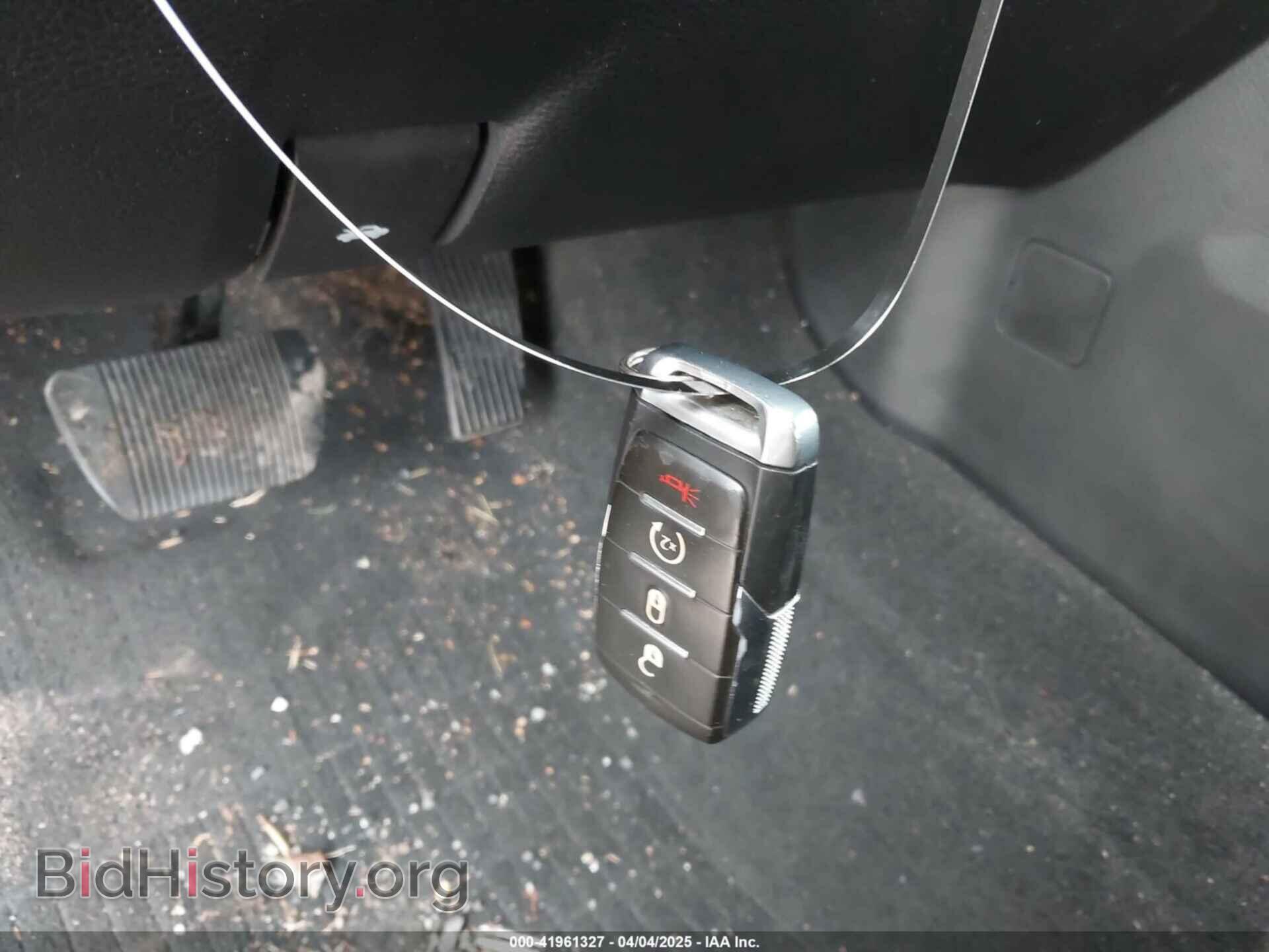 2019 RAM 1500 - VIN: 1C6SRFLT9KN923596 - Фото 11