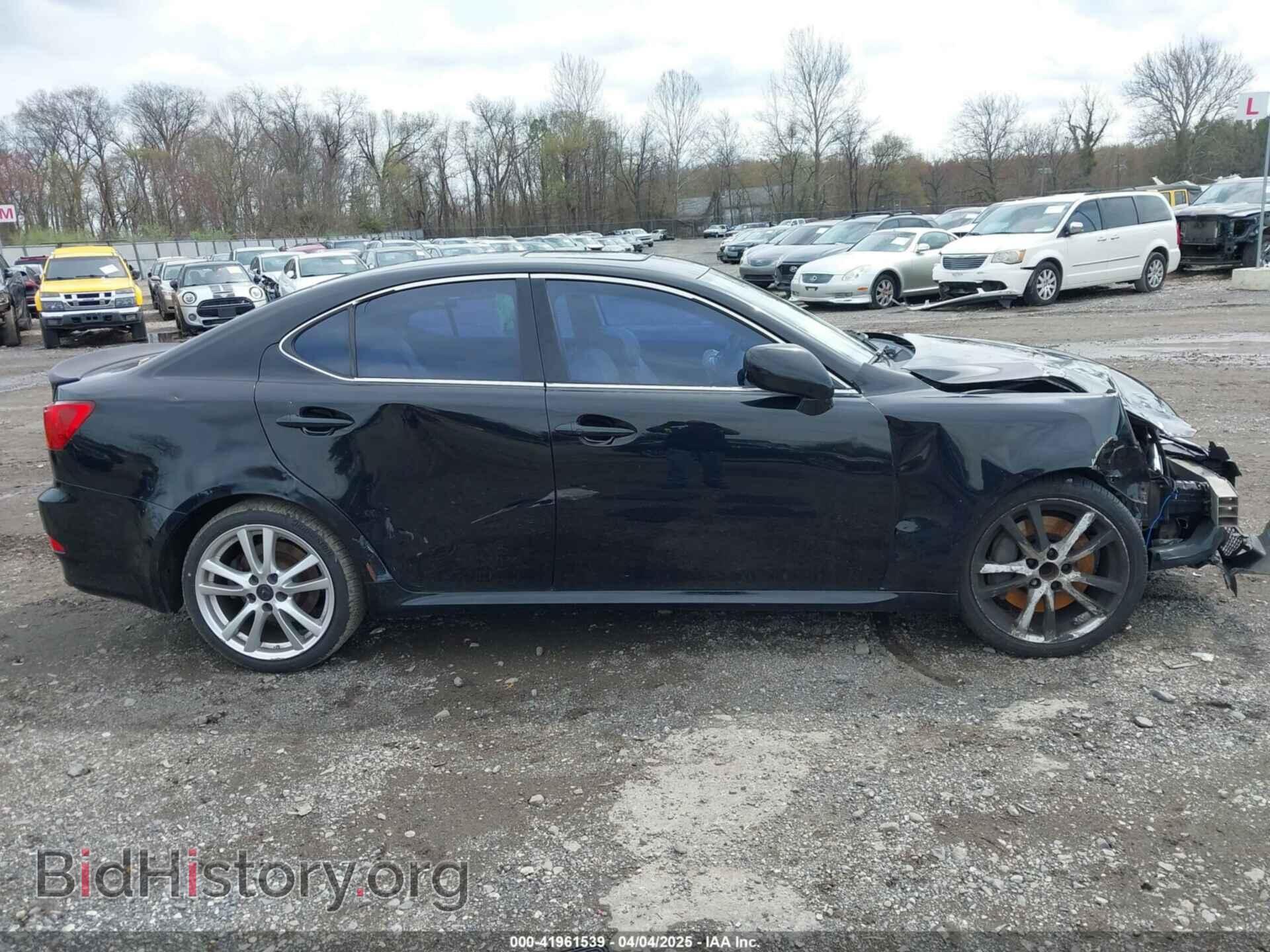 2006 LEXUS IS 350 - VIN: JTHBE262X62003000 - Фото 13