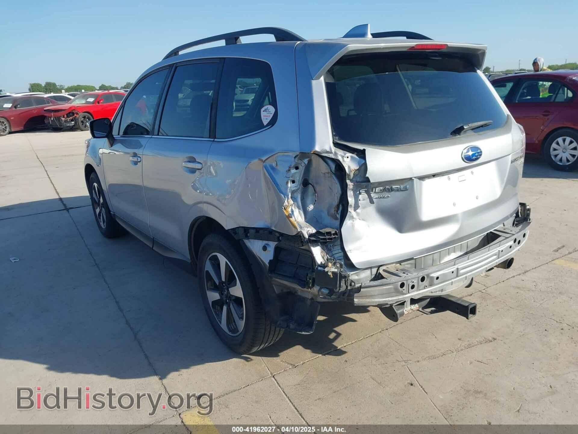 2017 SUBARU FORESTER - VIN: JF2SJAJC4HH487741 - Фото 3