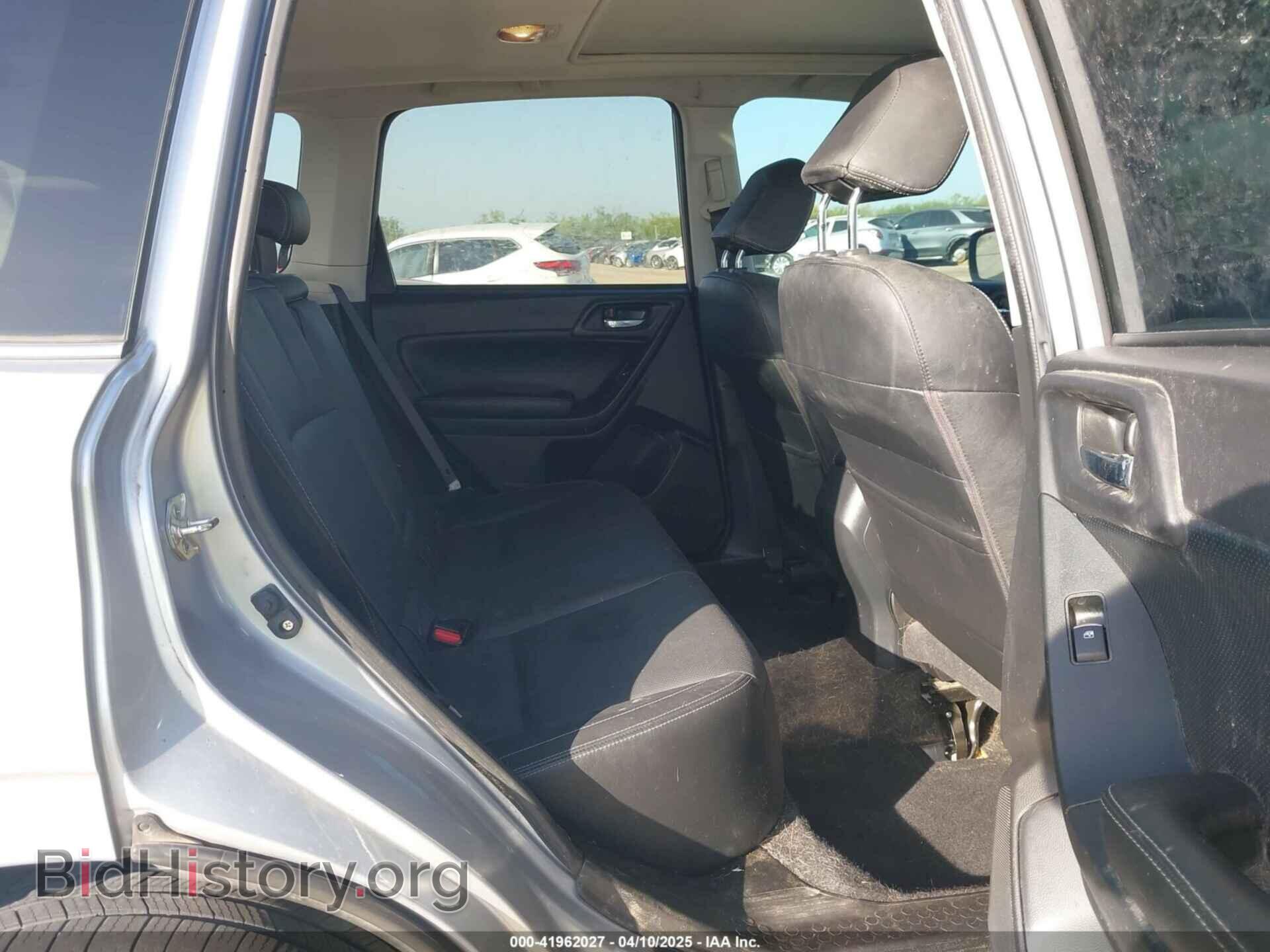 2017 SUBARU FORESTER - VIN: JF2SJAJC4HH487741 - Фото 8