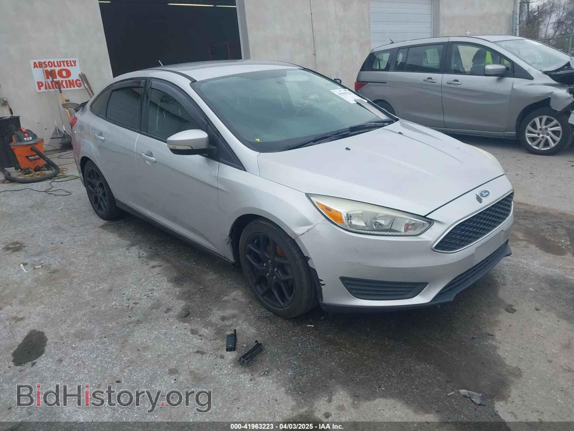 Photo 1FADP3F29FL258781 - FORD FOCUS 2015