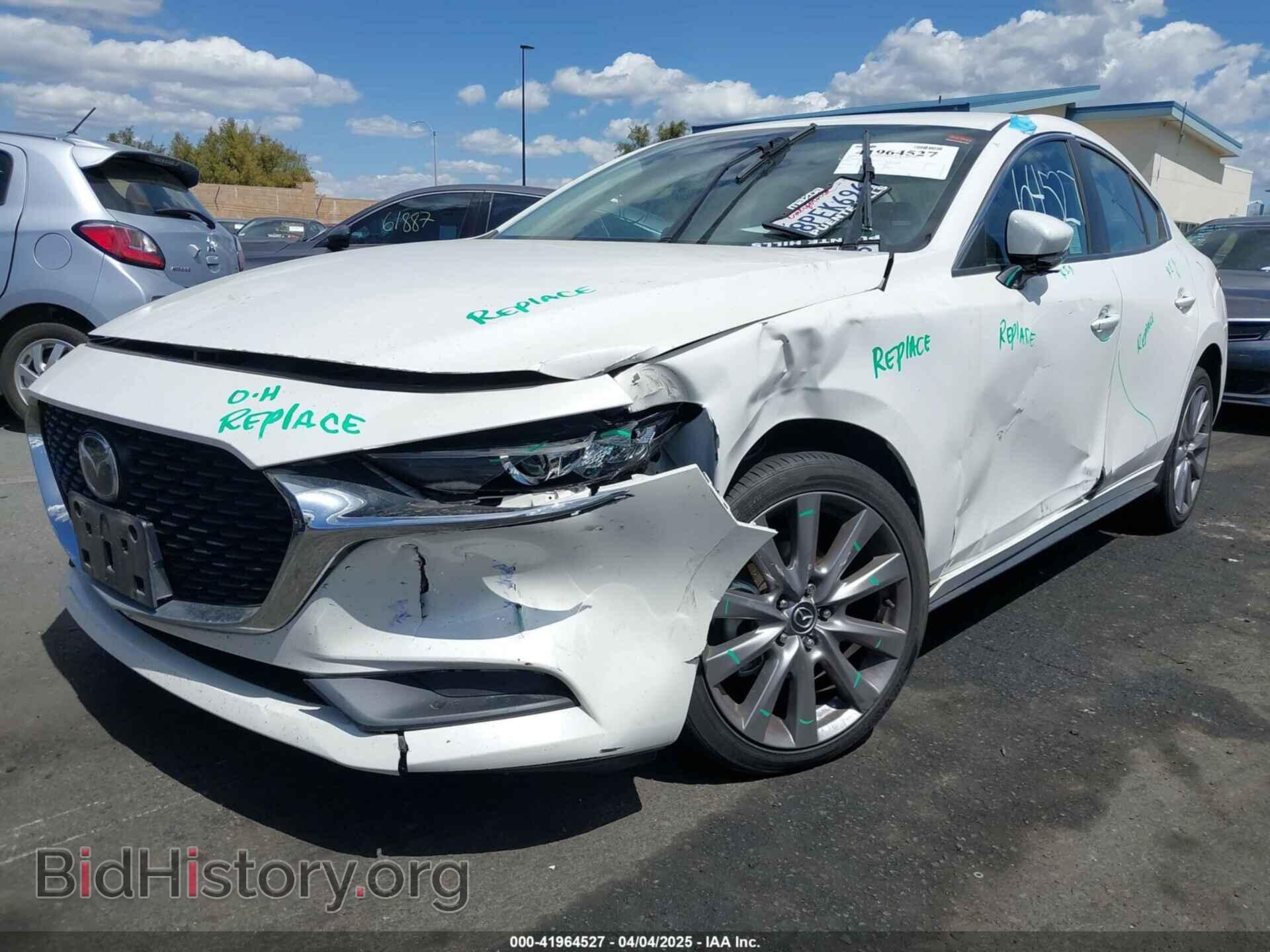 2020 MAZDA MAZDA3 - VIN: 3MZBPACL2LM126567 - Photo 2