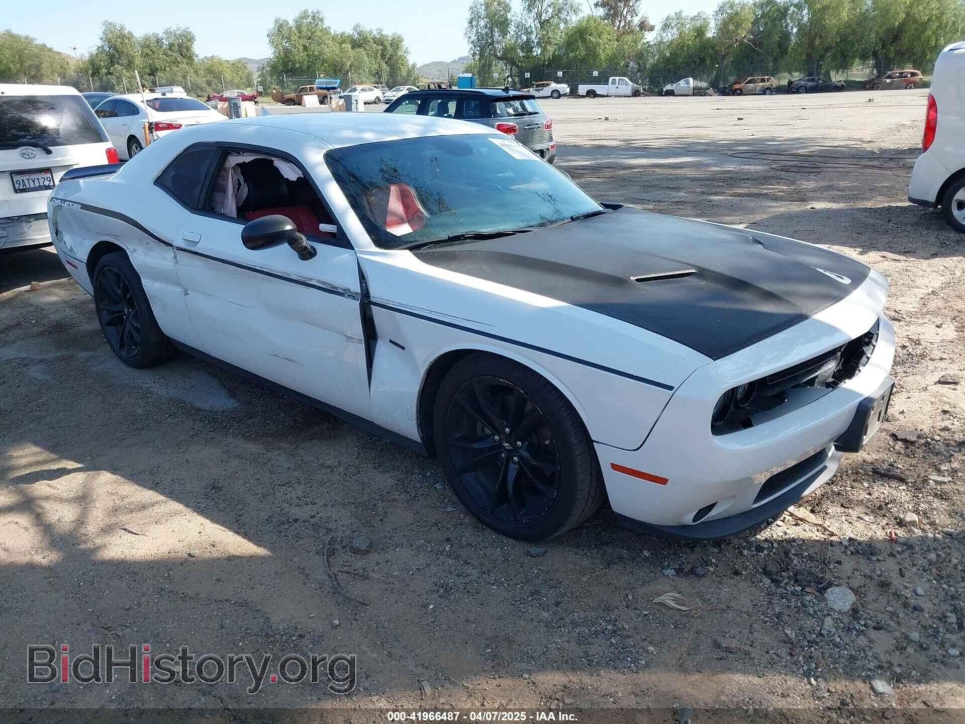 Photo 2C3CDZBTXJH246262 - DODGE CHALLENGER 2018