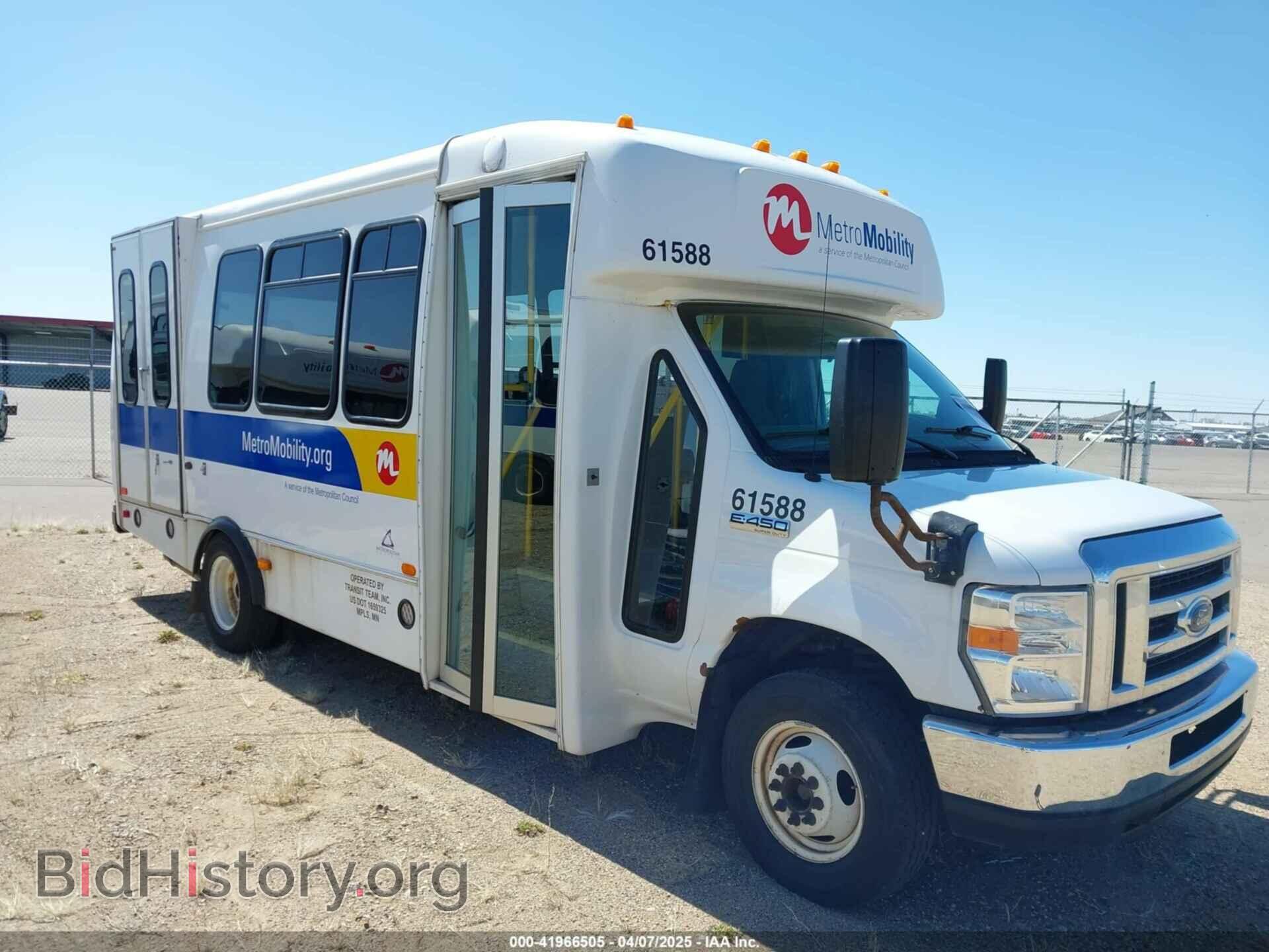 Photo 1FDFE4FS9HDC35363 - FORD E-450 CUTAWAY 2017