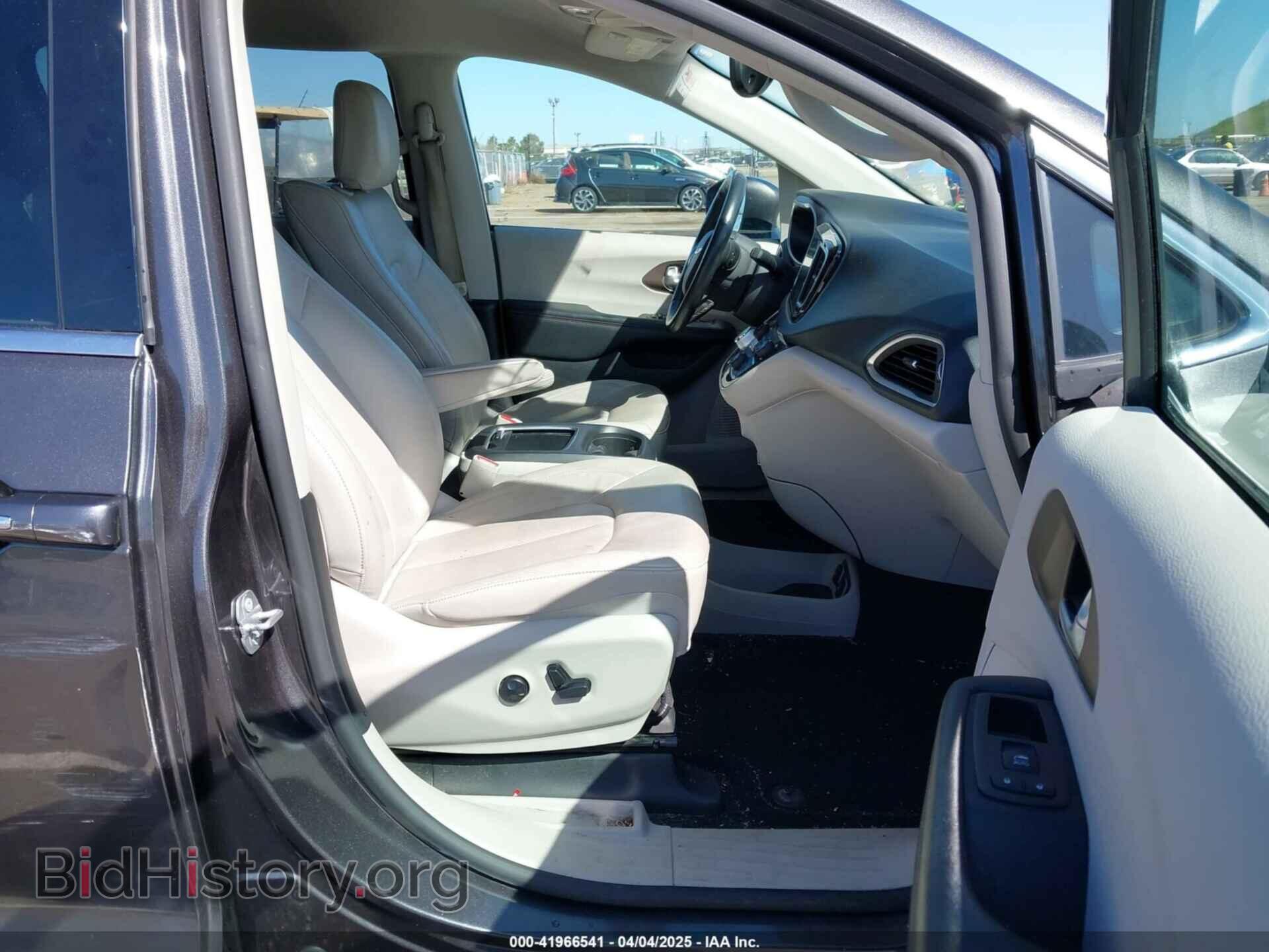 2017 CHRYSLER PACIFICA - VIN: 2C4RC1EG1HR837996 - Фото 5