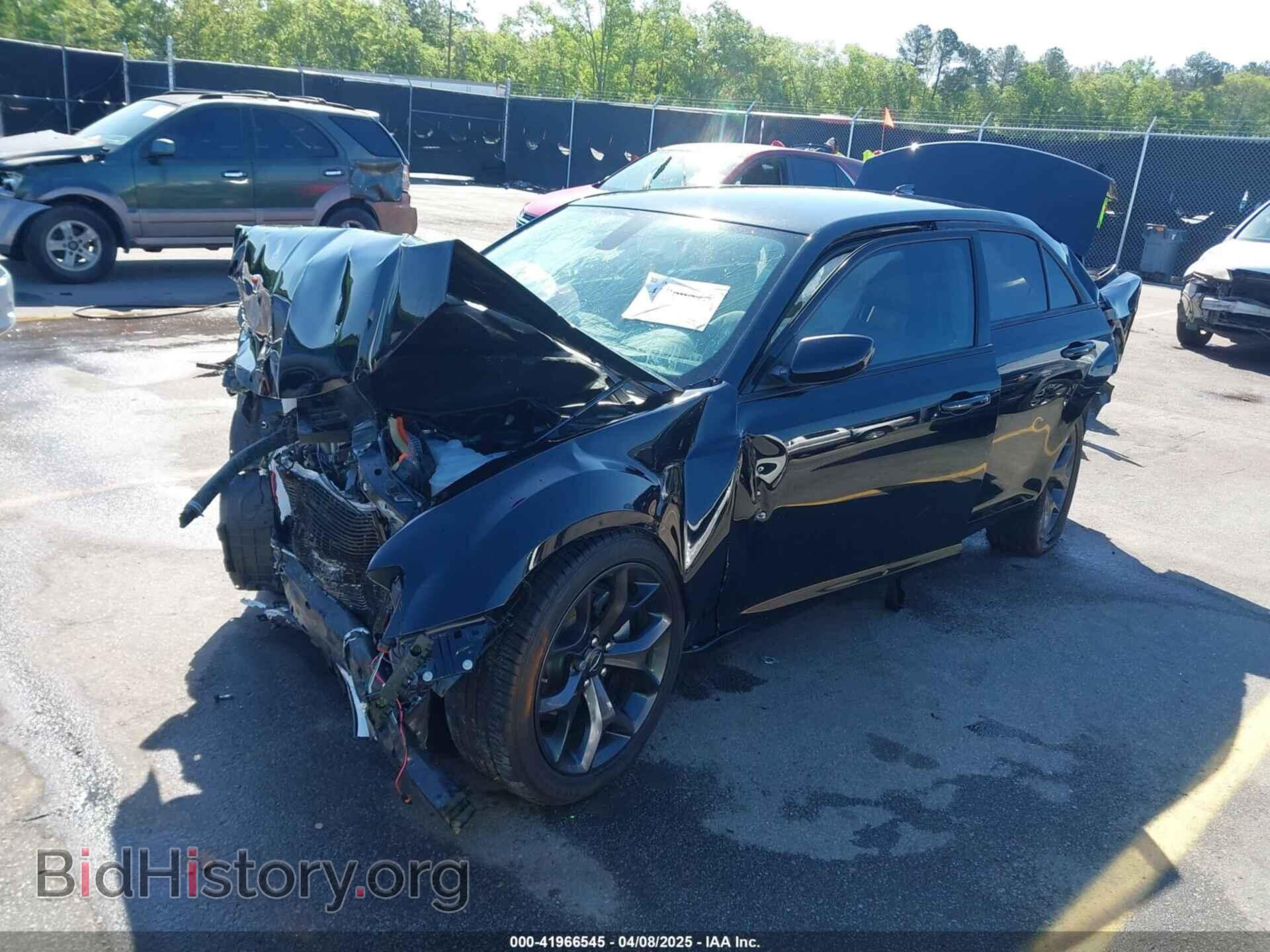 2023 CHRYSLER 300 - VIN: 2C3CCAAG4PH706419 - Фото 2