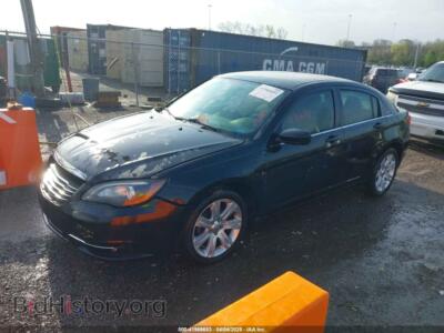 2012 Chrysler 200 Touring, черный — VIN 1C3CCBBB6CN180627, IAAI