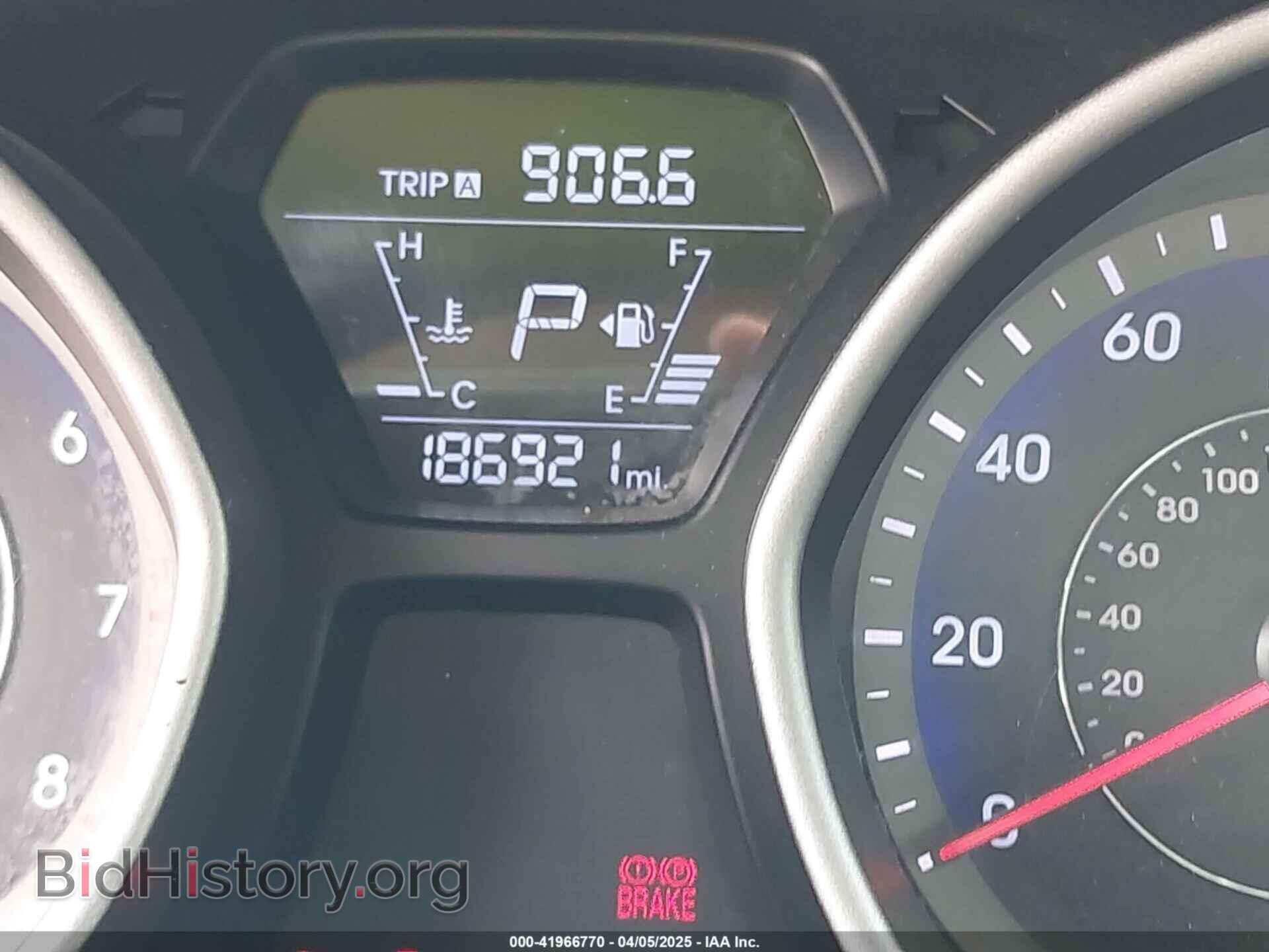2016 HYUNDAI ELANTRA - VIN: KMHDH4AE7GU589302 - Фото 15