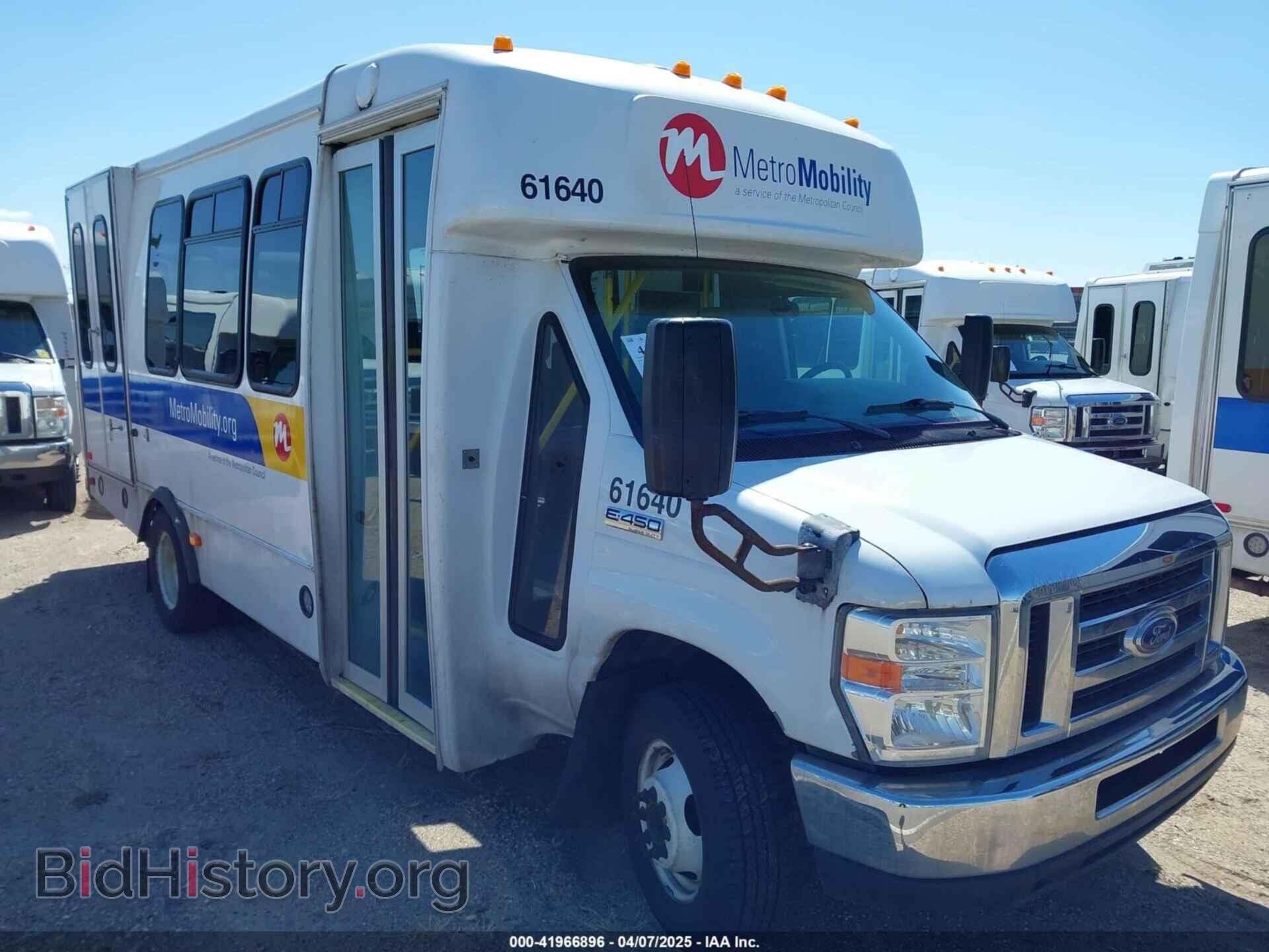 Photo 1FDFE4FS4HDC37828 - FORD E-450 CUTAWAY 2017