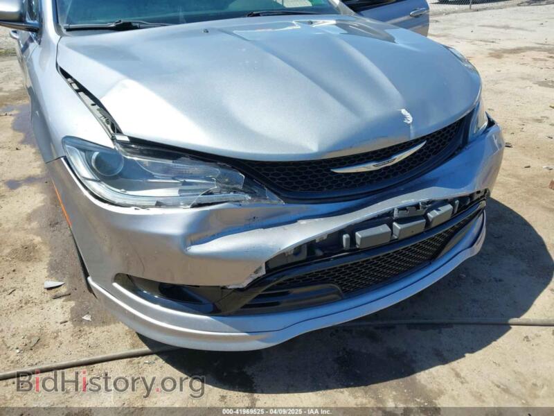 2016 Chrysler 200 (VIN 1C3CCCDG2GN179625) — фото 6 из 17