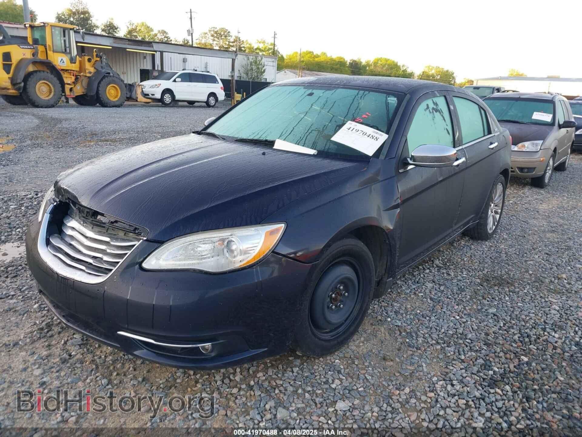 2012 CHRYSLER 200 - VIN: 1C3CCBCB3CN307591 - Фото 2
