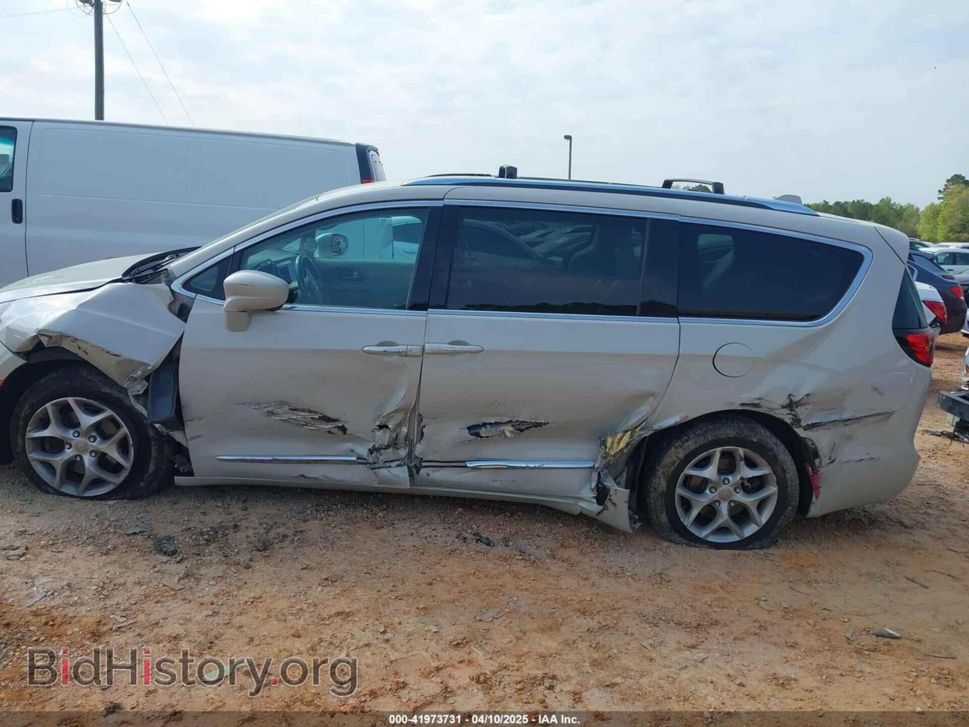 2017 CHRYSLER PACIFICA - VIN: 2C4RC1EG7HR572601 - Фото 15