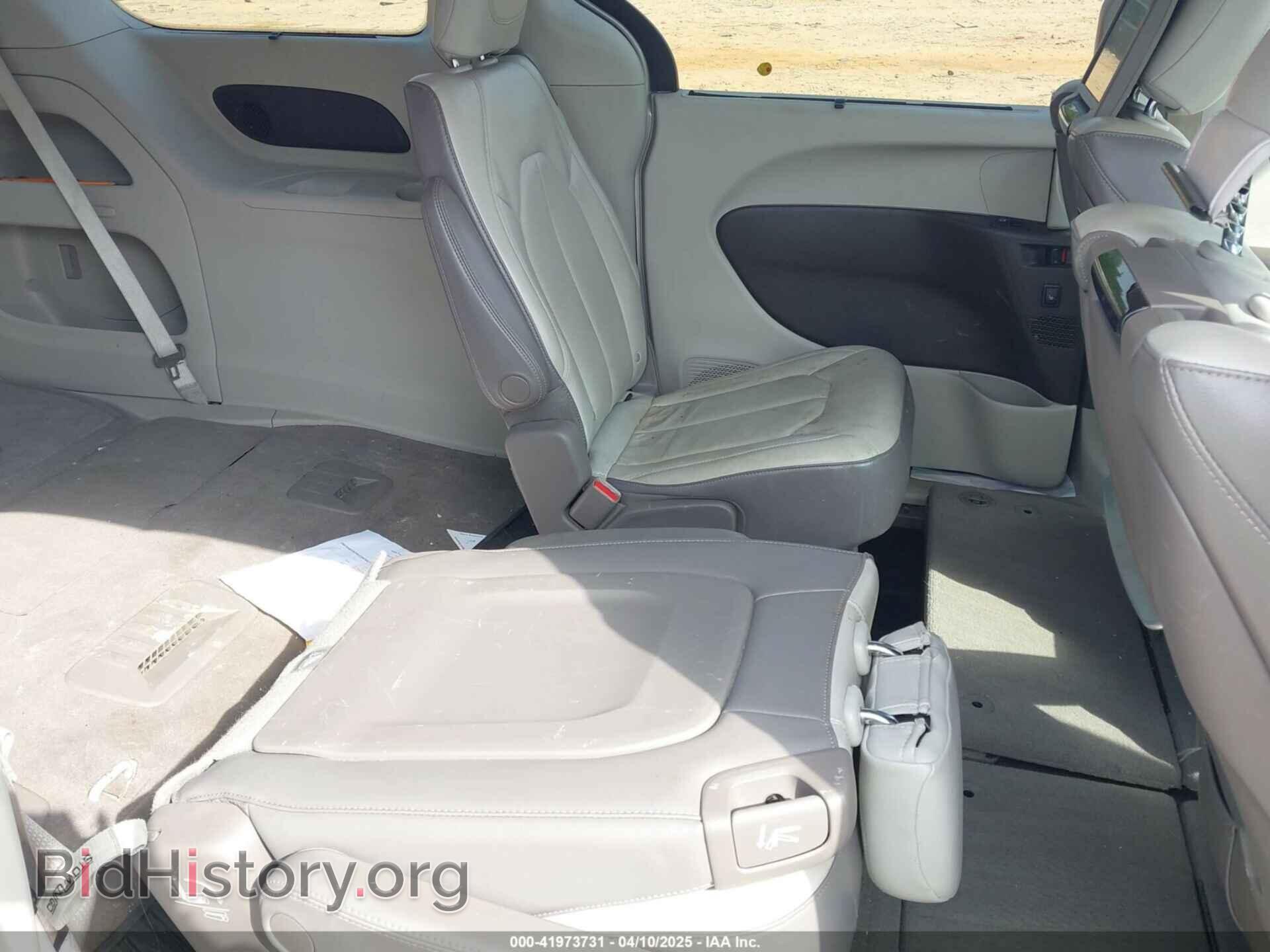 2017 CHRYSLER PACIFICA - VIN: 2C4RC1EG7HR572601 - Фото 8