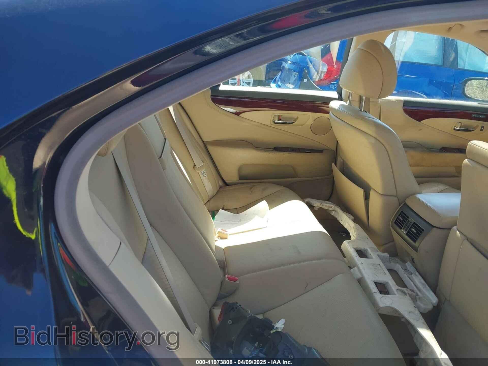 2008 LEXUS LS - VIN: JTHBL46F285055601 - Photo 8