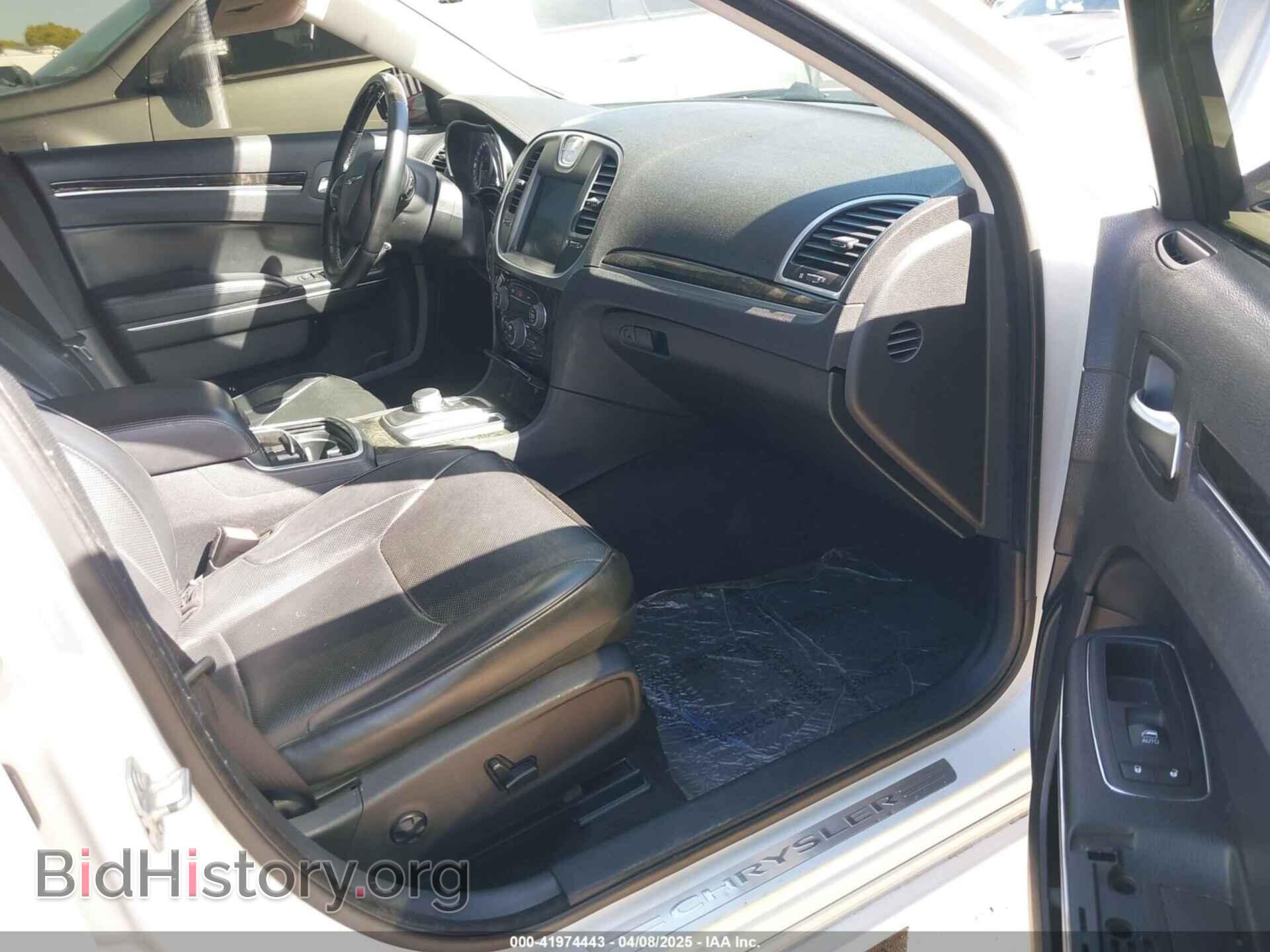2016 CHRYSLER 300C - VIN: 2C3CCAEG1GH294843 - Фото 5