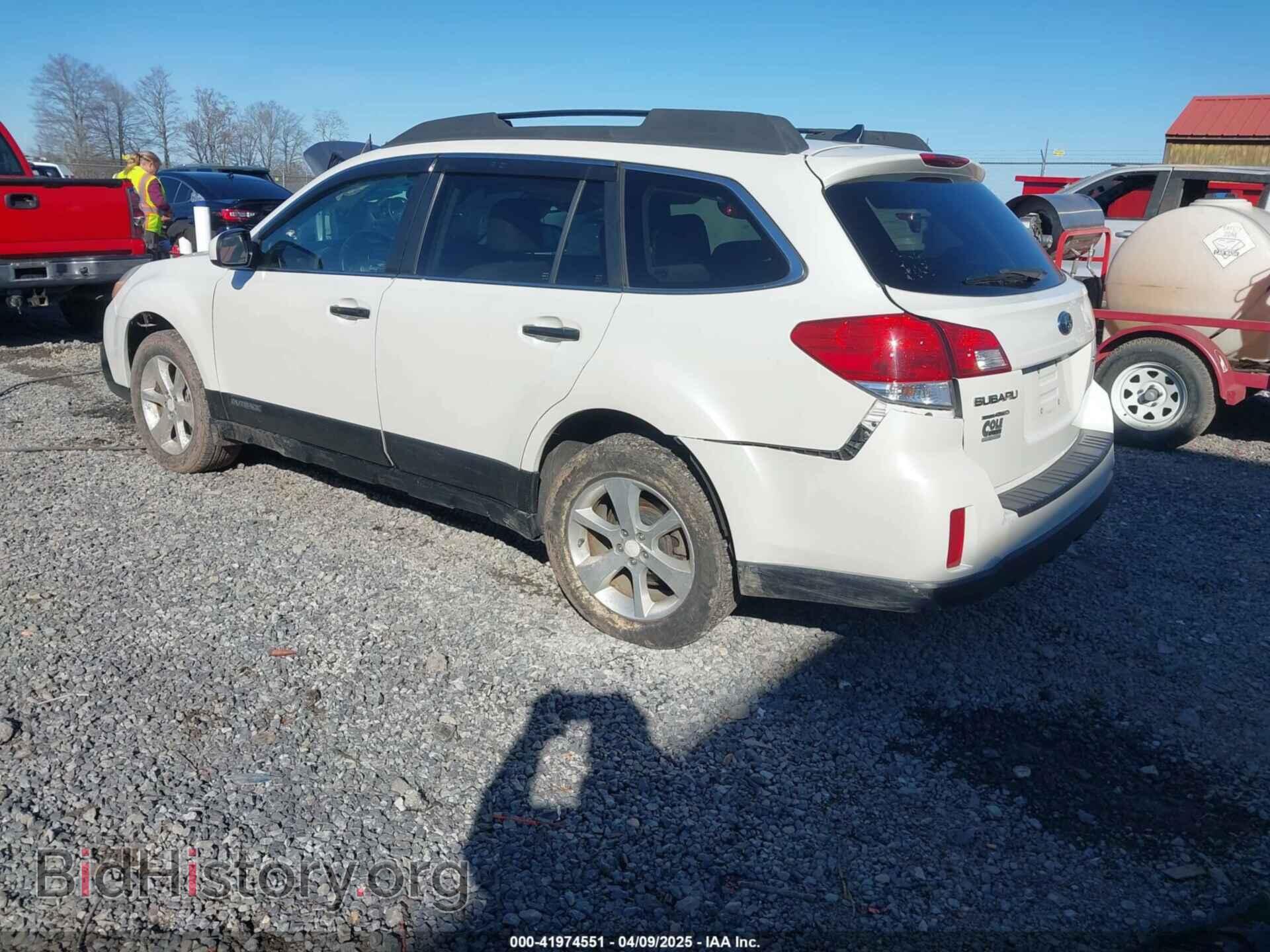 2014 SUBARU OUTBACK - VIN: 4S4BRCCC5E3211184 - Фото 3