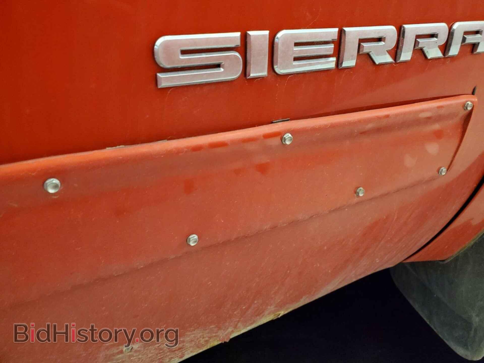 2011 GMC SIERRA - VIN: 1GTR2VE34BZ107343 - Photo 9