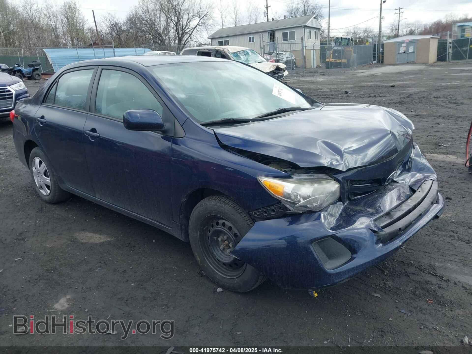 Photo 2T1BU4EE2BC671994 - TOYOTA COROLLA 2011