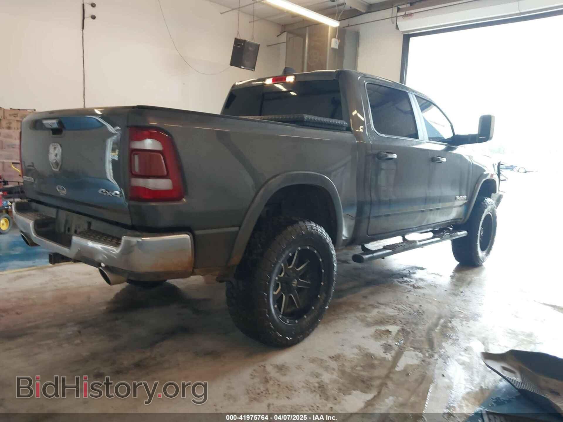 2019 RAM 1500 - VIN: 1C6SRFJT2KN516917 - Фото 4
