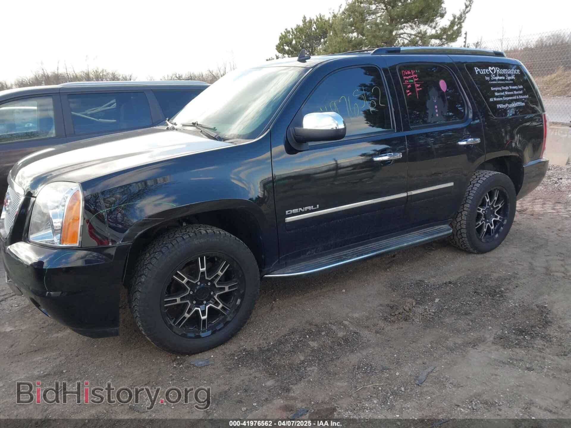 2012 GMC YUKON - VIN: 1GKS2EEF8CR320121 - Photo 2