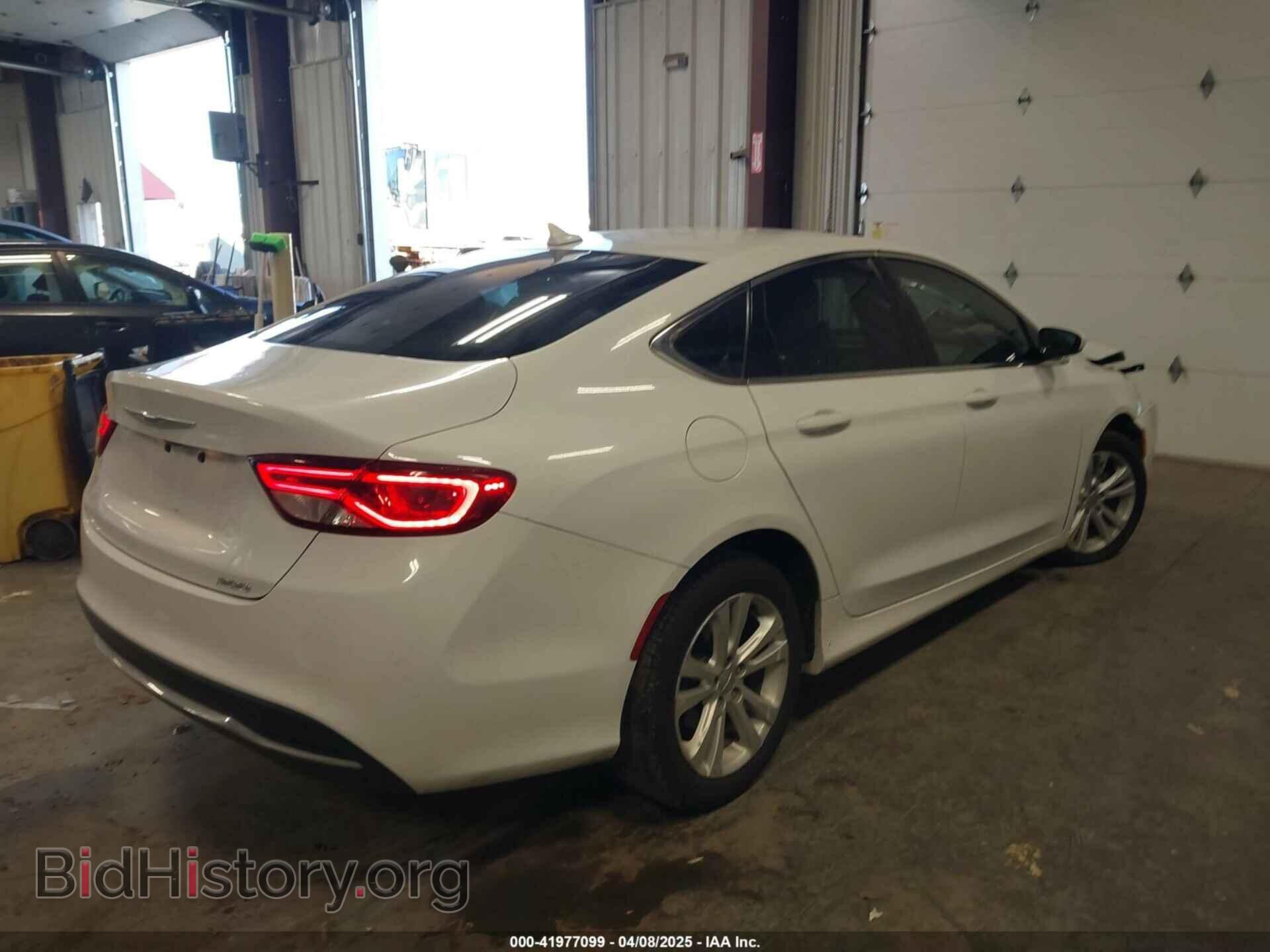 2016 CHRYSLER 200 - VIN: 1C3CCCAB7GN186272 - Фото 4
