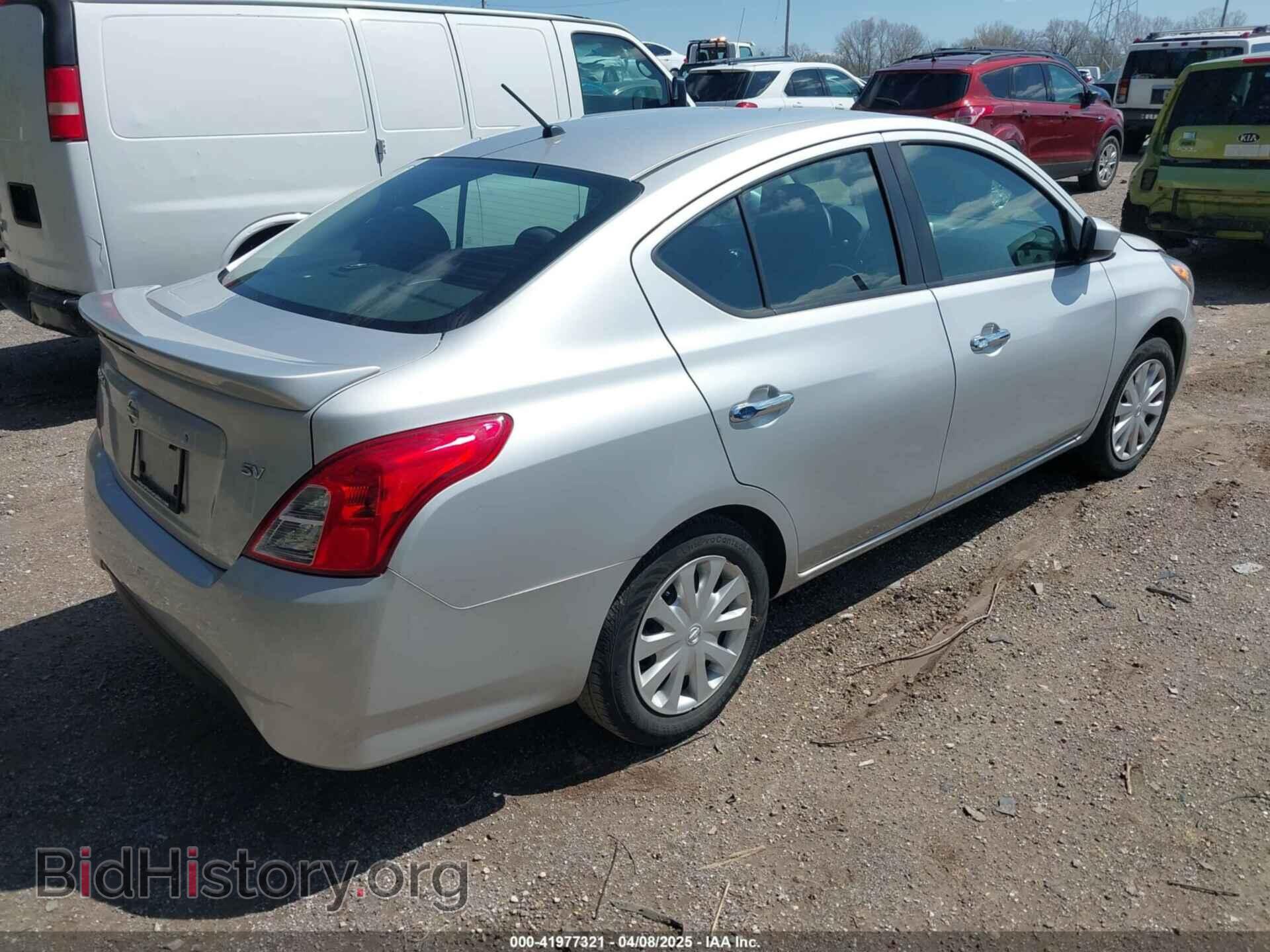 2019 NISSAN VERSA - VIN: 3N1CN7AP3KL844397 - Фото 4
