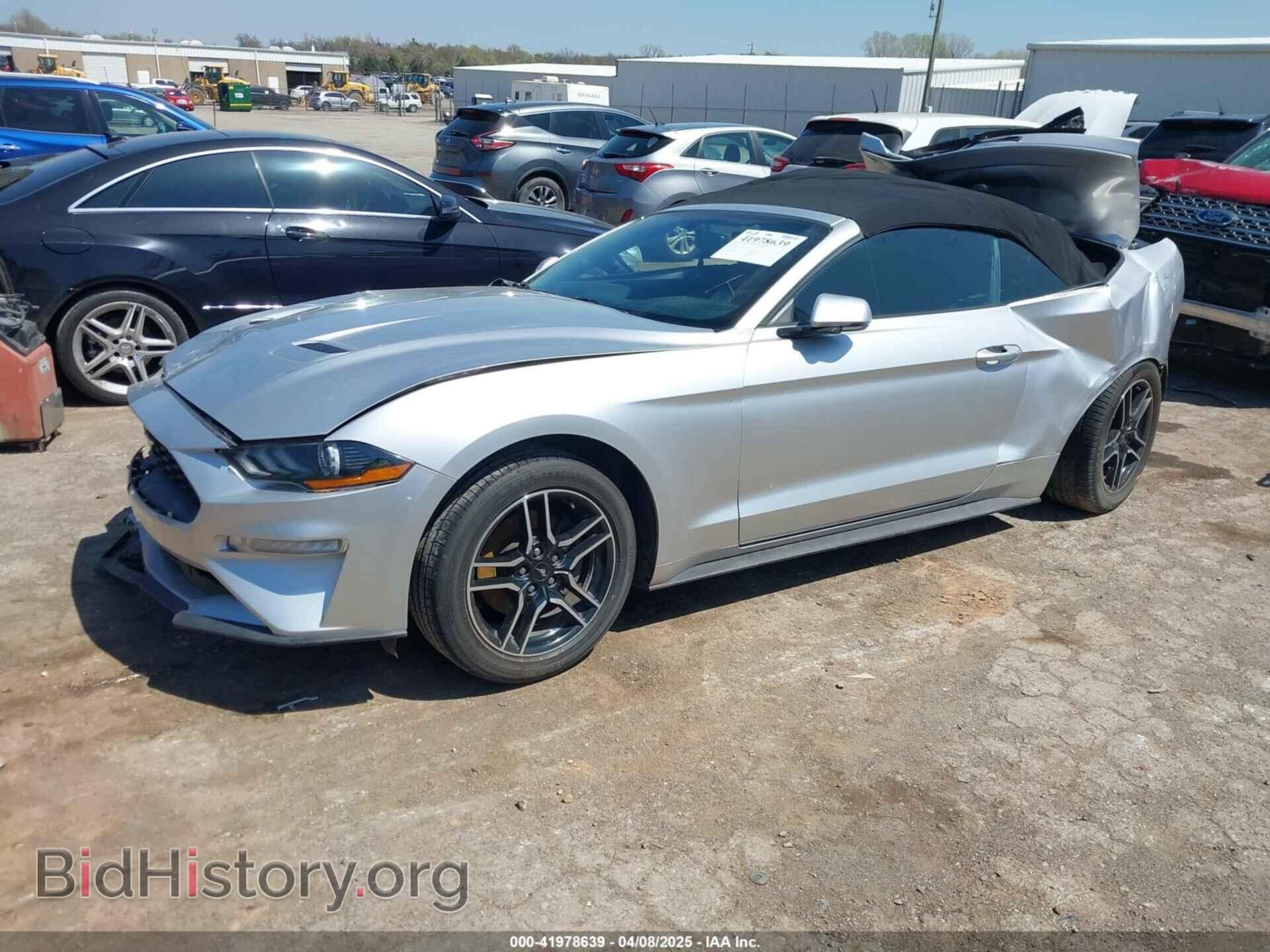 2018 FORD MUSTANG - VIN: 1FATP8UH1J5110038 - Фото 2