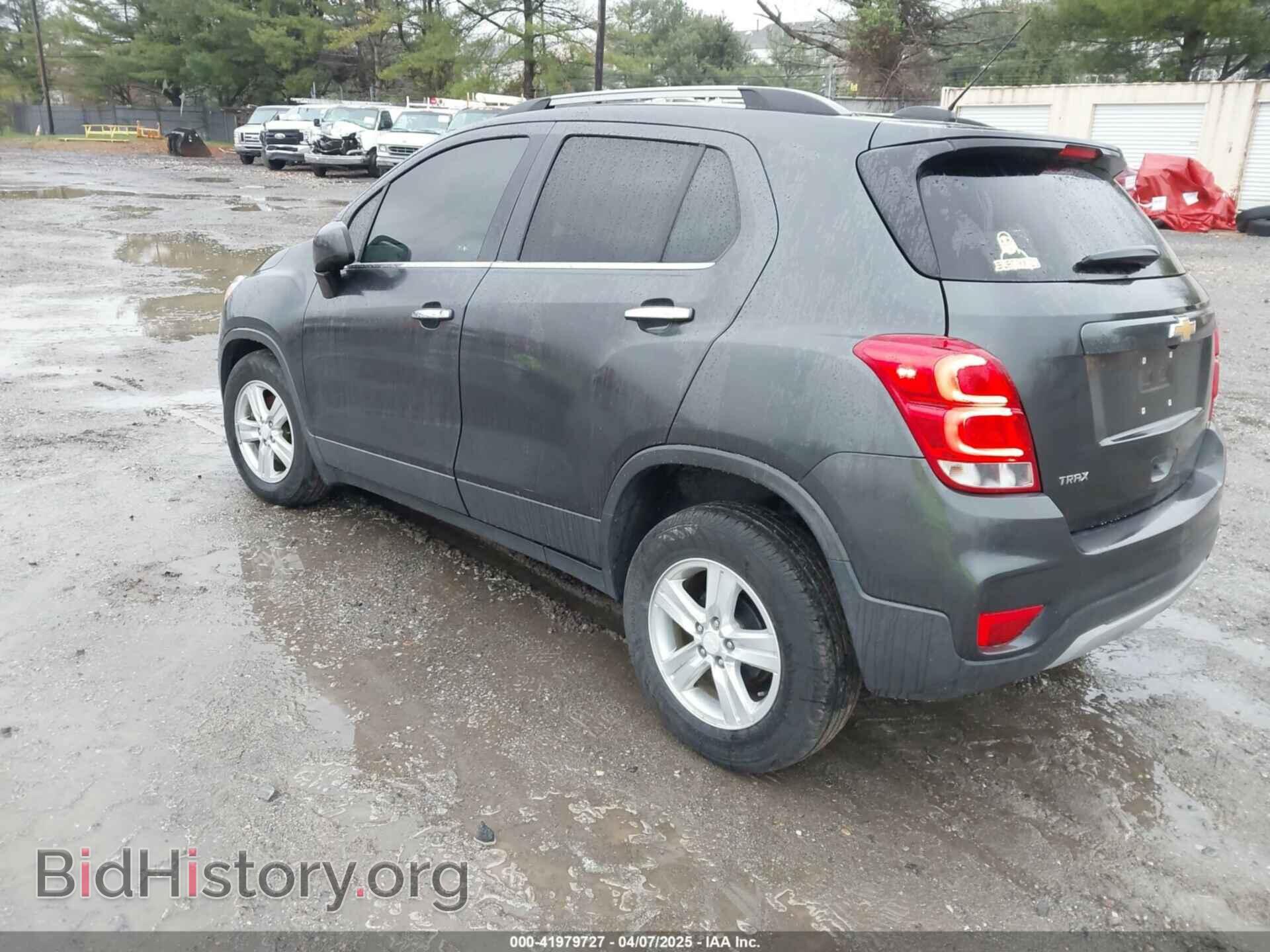 2017 CHEVROLET TRAX - VIN: 3GNCJLSB7HL250061 - Фото 3