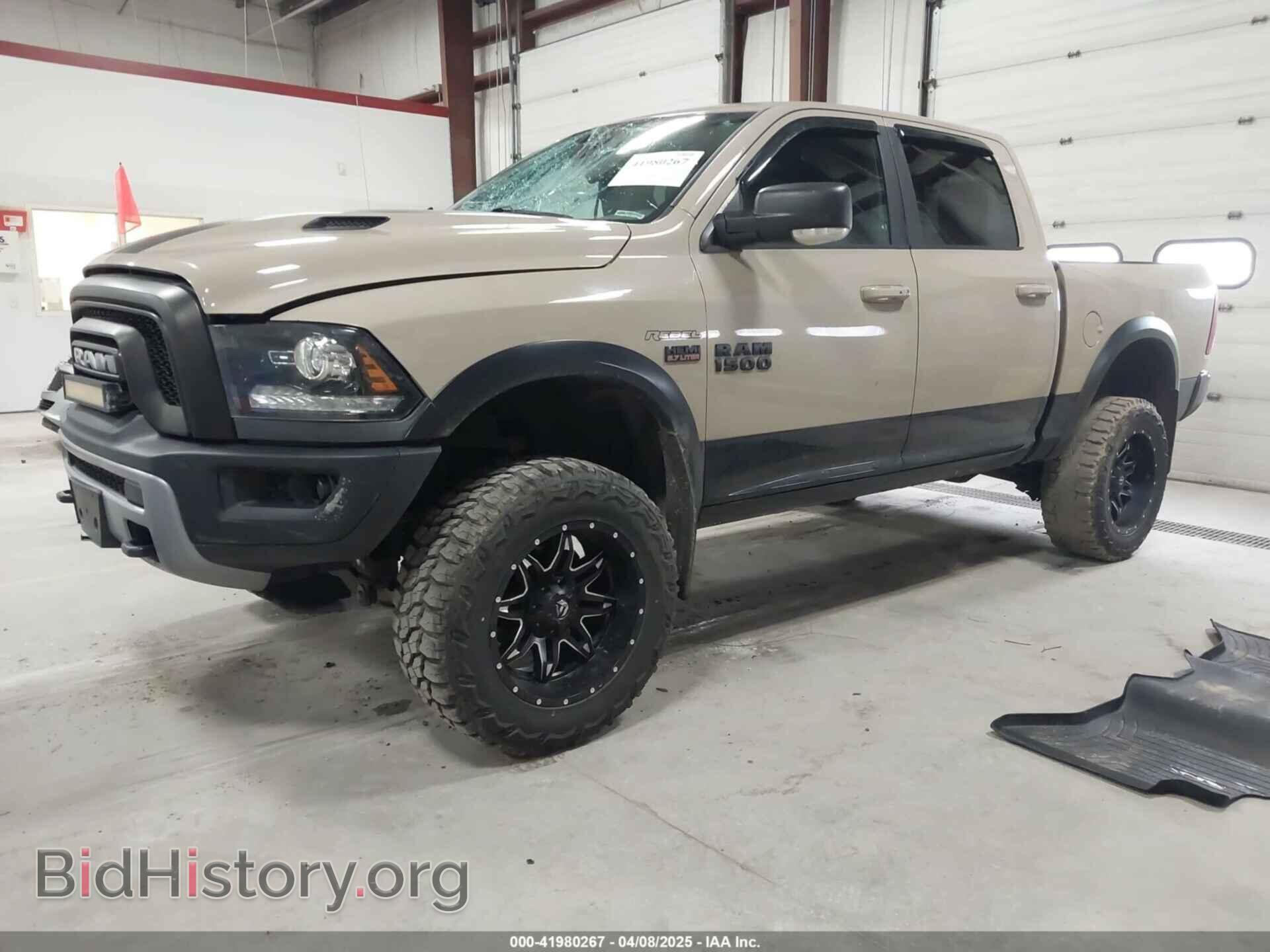 2017 RAM 1500 - VIN: 1C6RR7YT1HS616365 - Фото 2