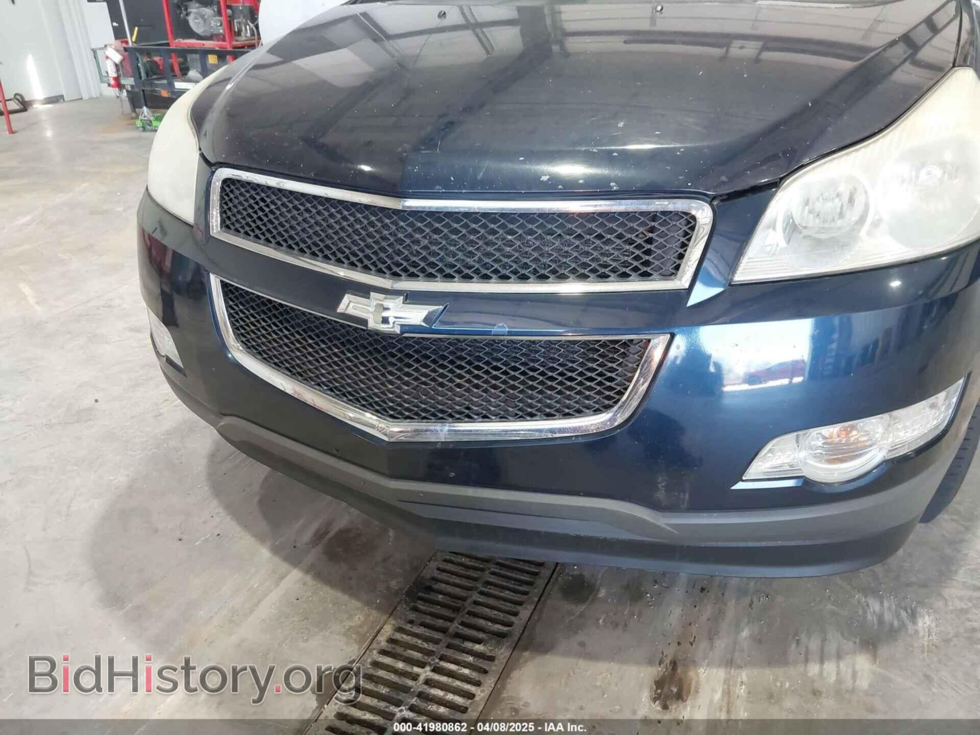 2010 CHEVROLET TRAVERSE - VIN: 1GNLRFED1AS140525 - Фото 6